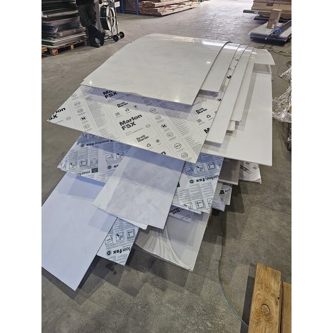 Gelegenheidspartij | Plexiglasplaten 2-6 millimeter | OPRUIMING