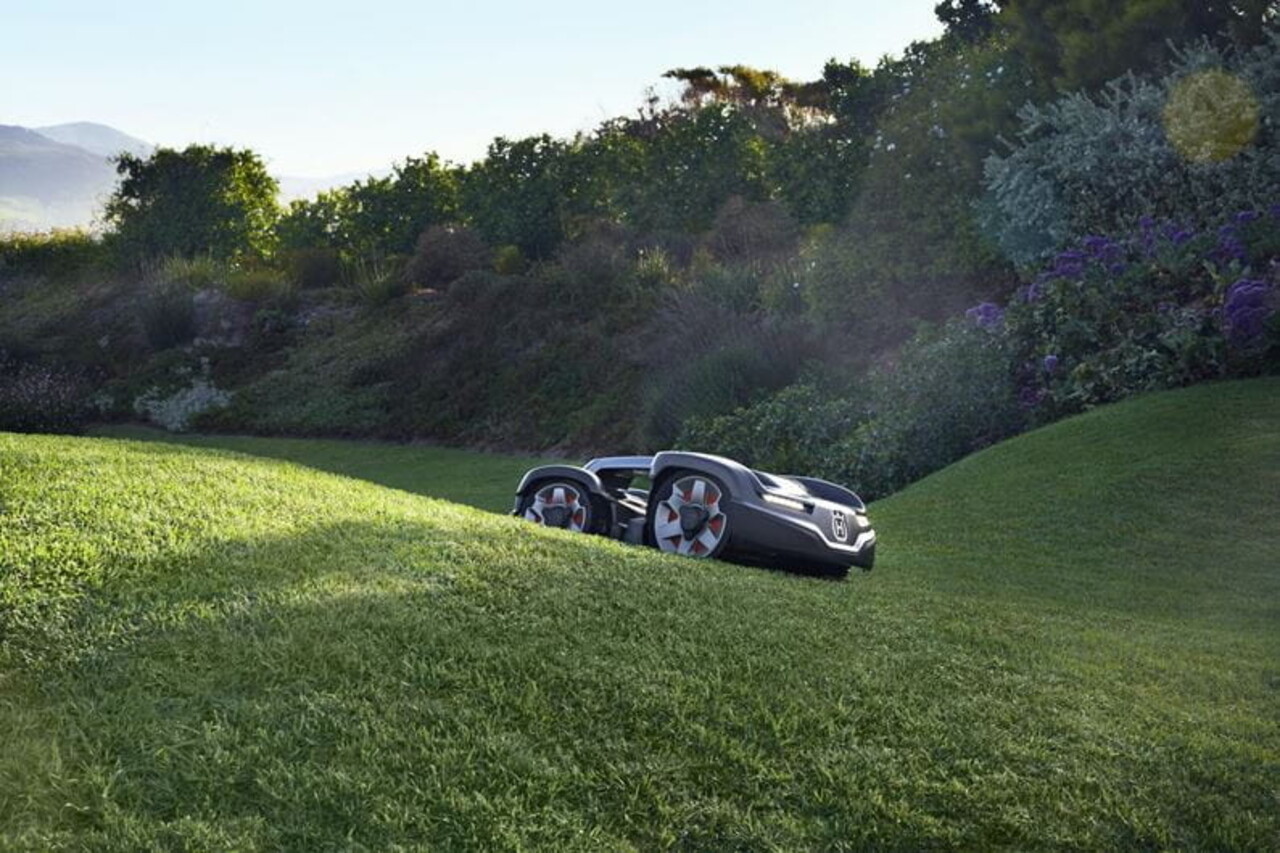 Husqvarna Husqvarna Automower 435X AWD <3500M² Husqvarna Husqvarna Automower 435X AWD <3500M²