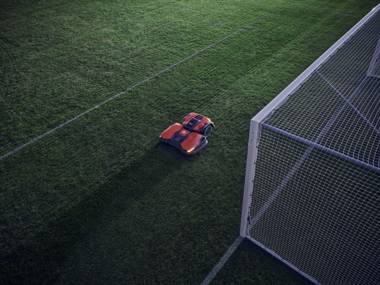 Husqvarna Husqvarna Ceora 544 EPOS <40.000m² Husqvarna Husqvarna Ceora 544 EPOS <40.000m²