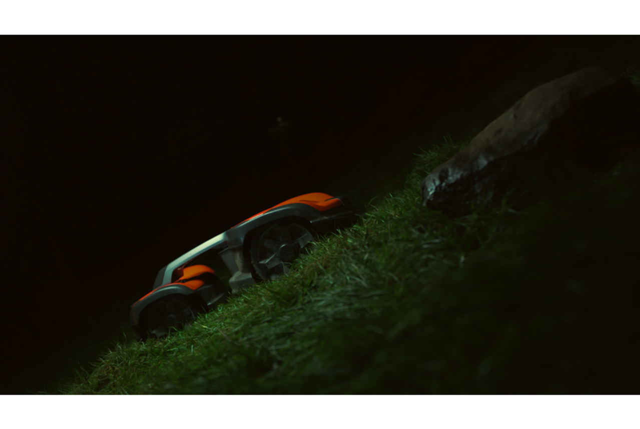 Husqvarna Husqvarna Robotmaaier 535 AWD Epos Husqvarna Husqvarna Robotmaaier 535 AWD Epos