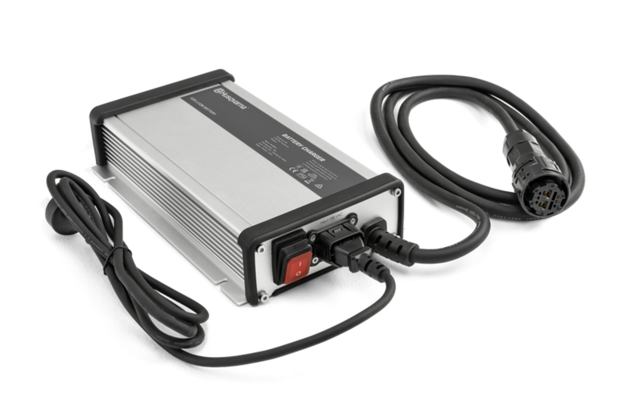 Husqvarna Husqvarna PSC900C lader t.b.v R200iX Husqvarna Husqvarna PSC900C lader t.b.v R200iX