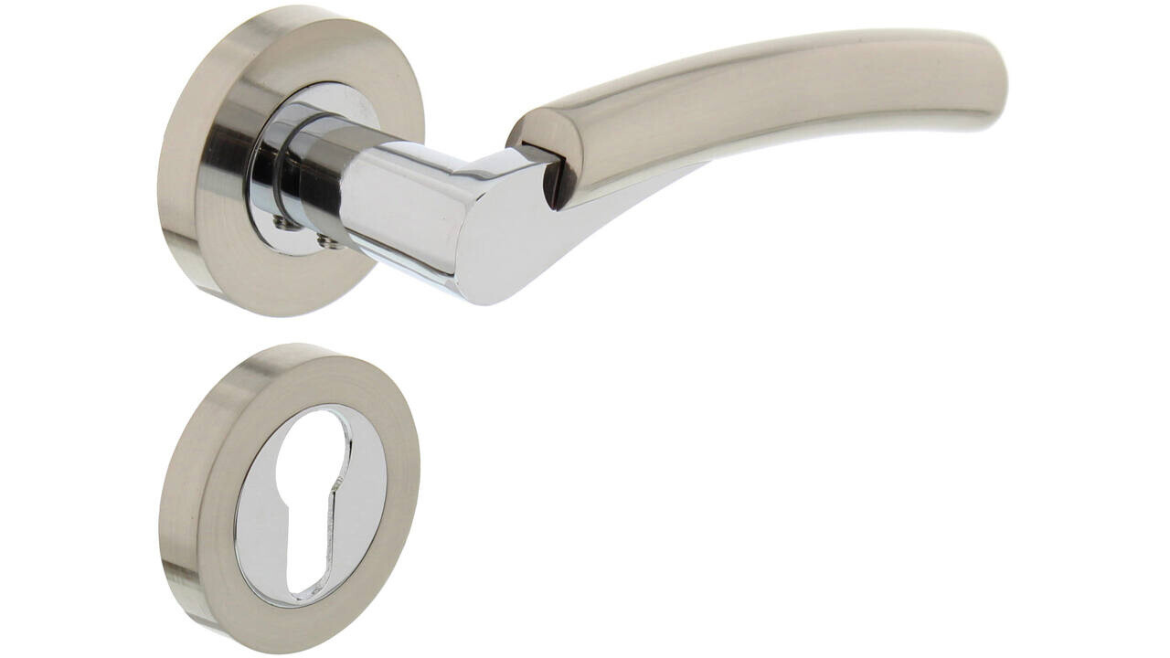 Intersteel Deurkruk Bryan op rozet verdekt ø52x10mm met nokken chroom/nikkel mat