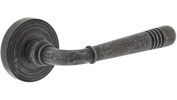 Intersteel Deurkruk Helena op rozet verdekt met rillen ø55x10mm met nokken oud grijs