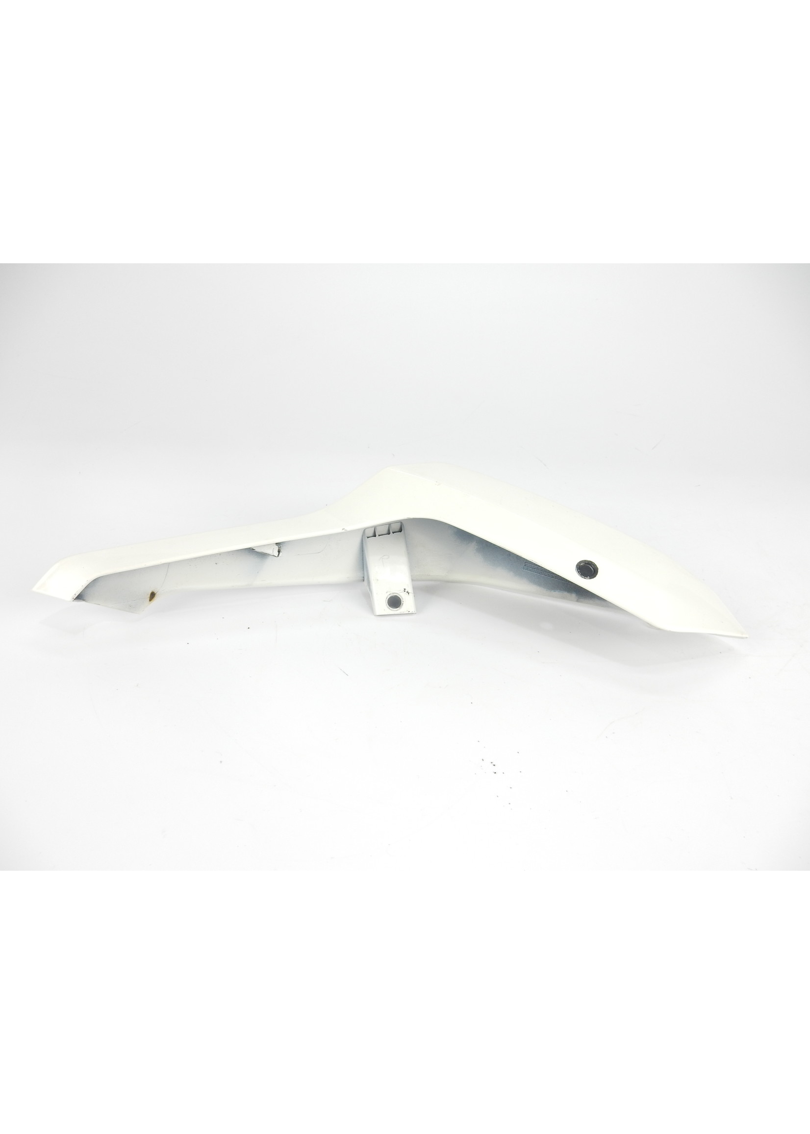 BMW BMW G 310R Rear trim panel right blank / 46638565968