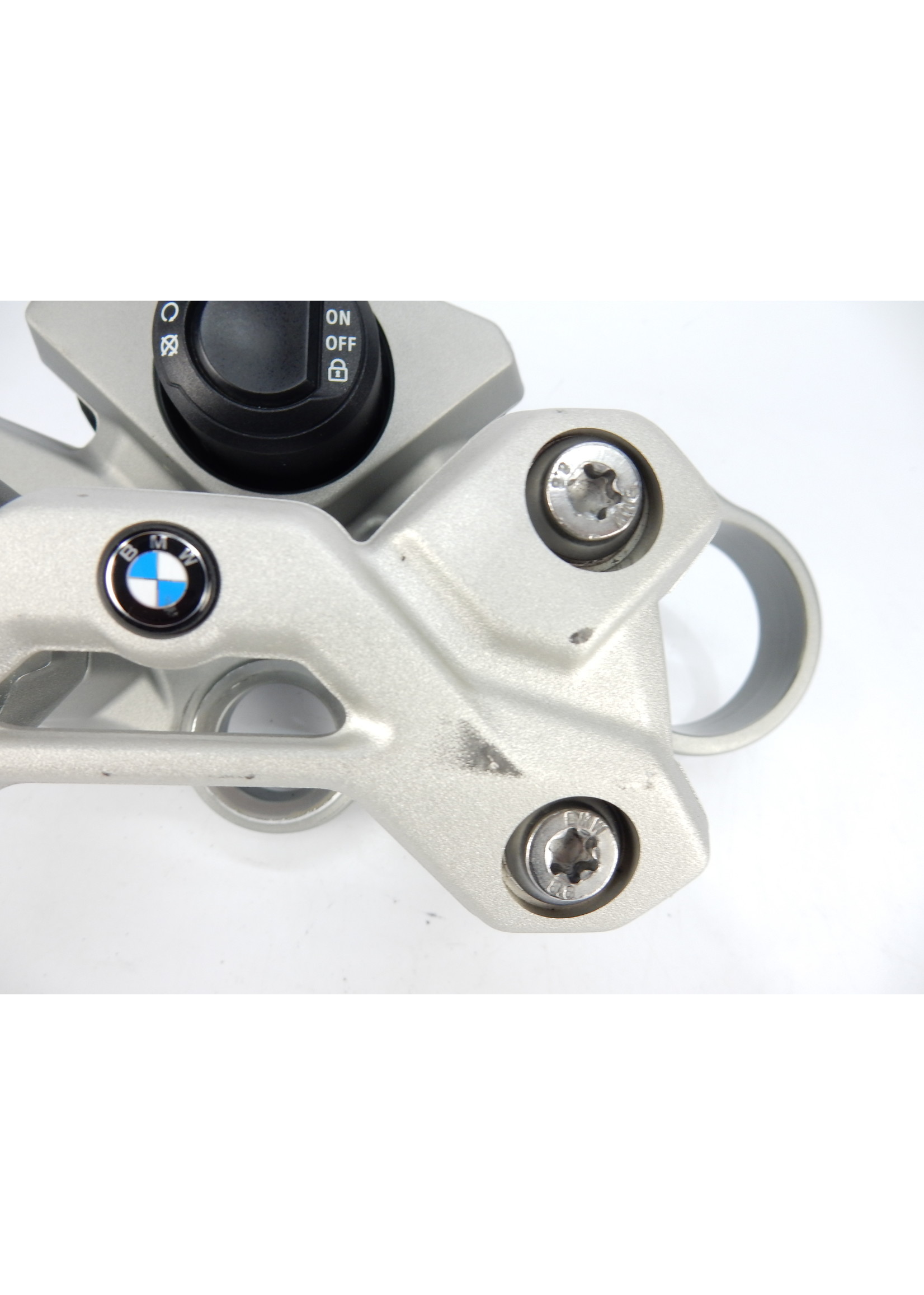 BMW BMW S 1000 R Upper fork cross brace / Clamping support, bottom / Clamping support, top / Keyless Ride control unit ECE/ROW / 31429832018 / 31421600246 / 31421600245 / 66128559944