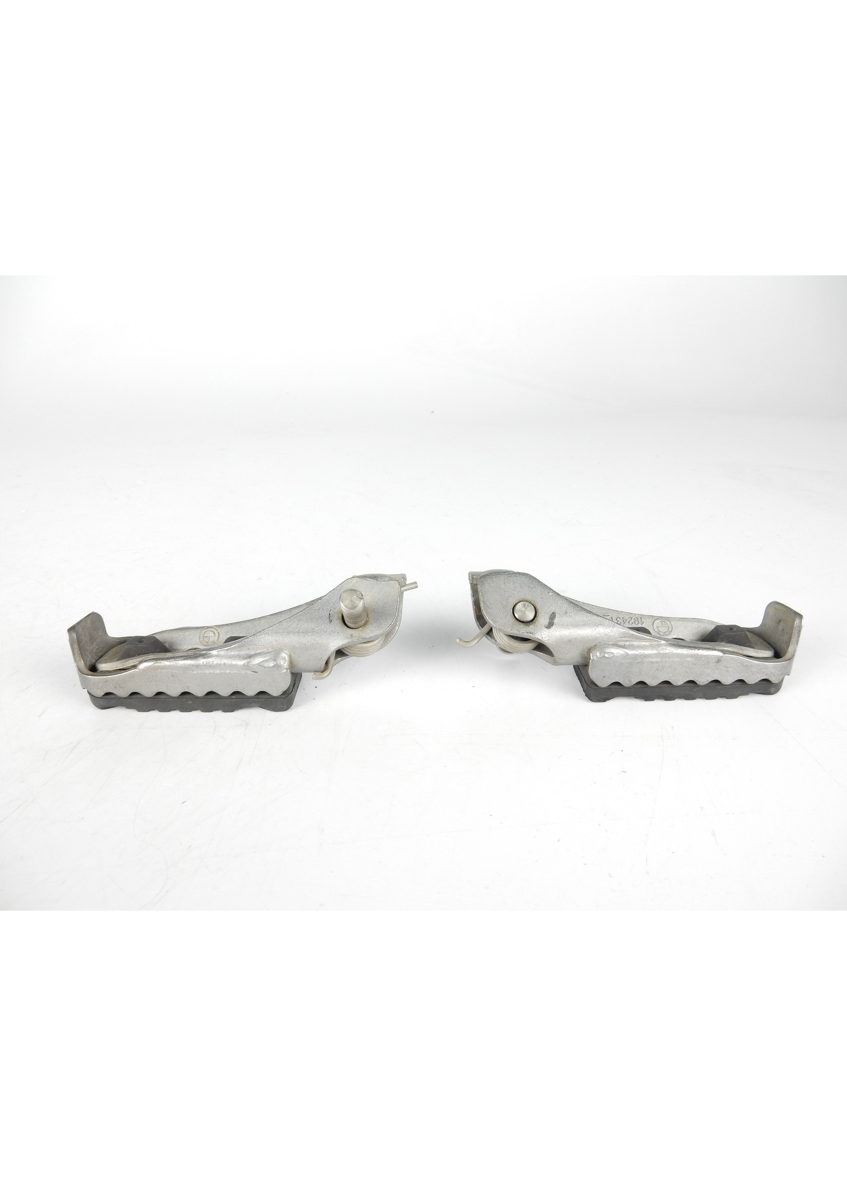 BMW BMW F 850 GS Fussraste links / Fussraste rechts / Fussrastengummi / 46718409415 / 46718409416 / 46718530633