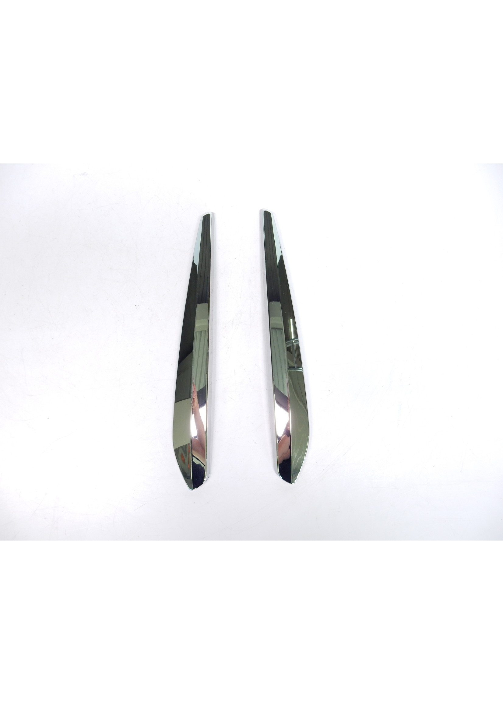 BMW BMW R18 B Transcontinental Trim topcase lid left CHROME / Trim topcase lid right CHROME / 46549480309 / 46549480310