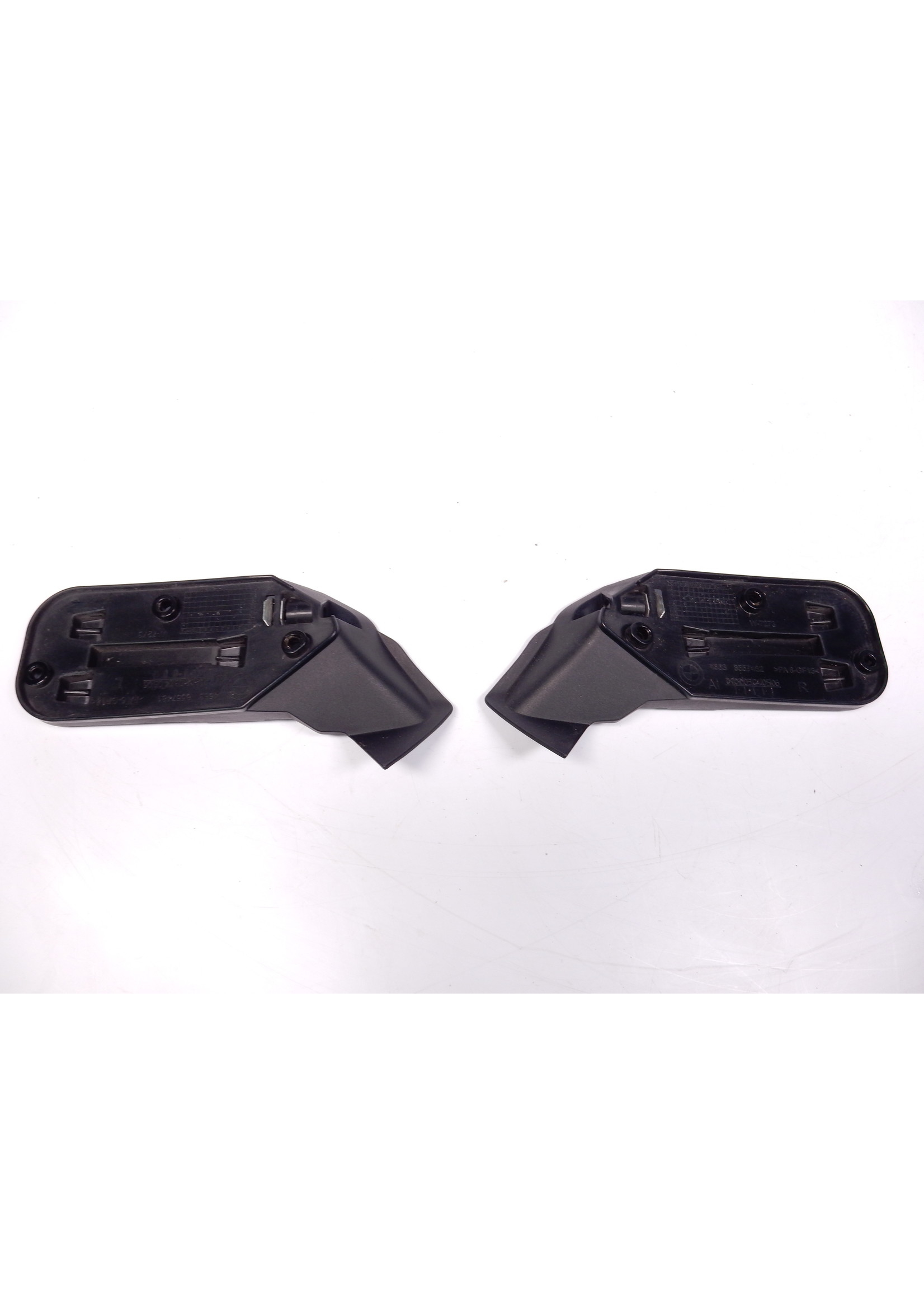 BMW BMW K 1600 Bagger Grondplaat windgeleider links / Grondplaat windgeleider rechts / 46638557481 / 46638557482