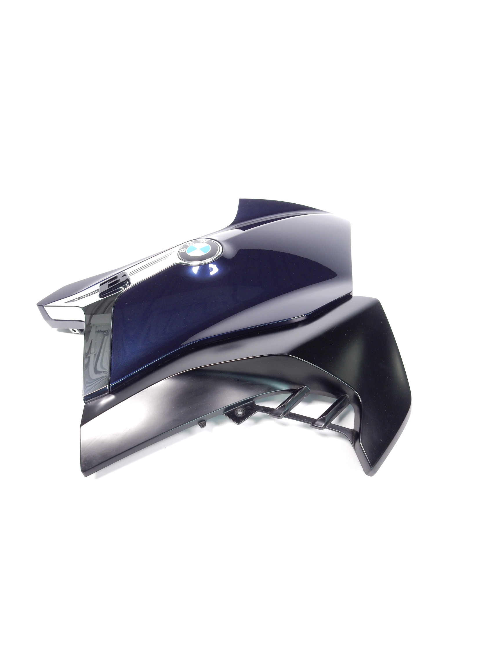 BMW BMW K 1600 Bagger Side trim panel, top right IMPERIAL-BLUE / Side trim panel bottom right NIGHTBLACK UNI / Badge carrier, right, chrome-plated / BMW emblem / 46638414896 / 46638557462 / 46638358210 / 46638546386