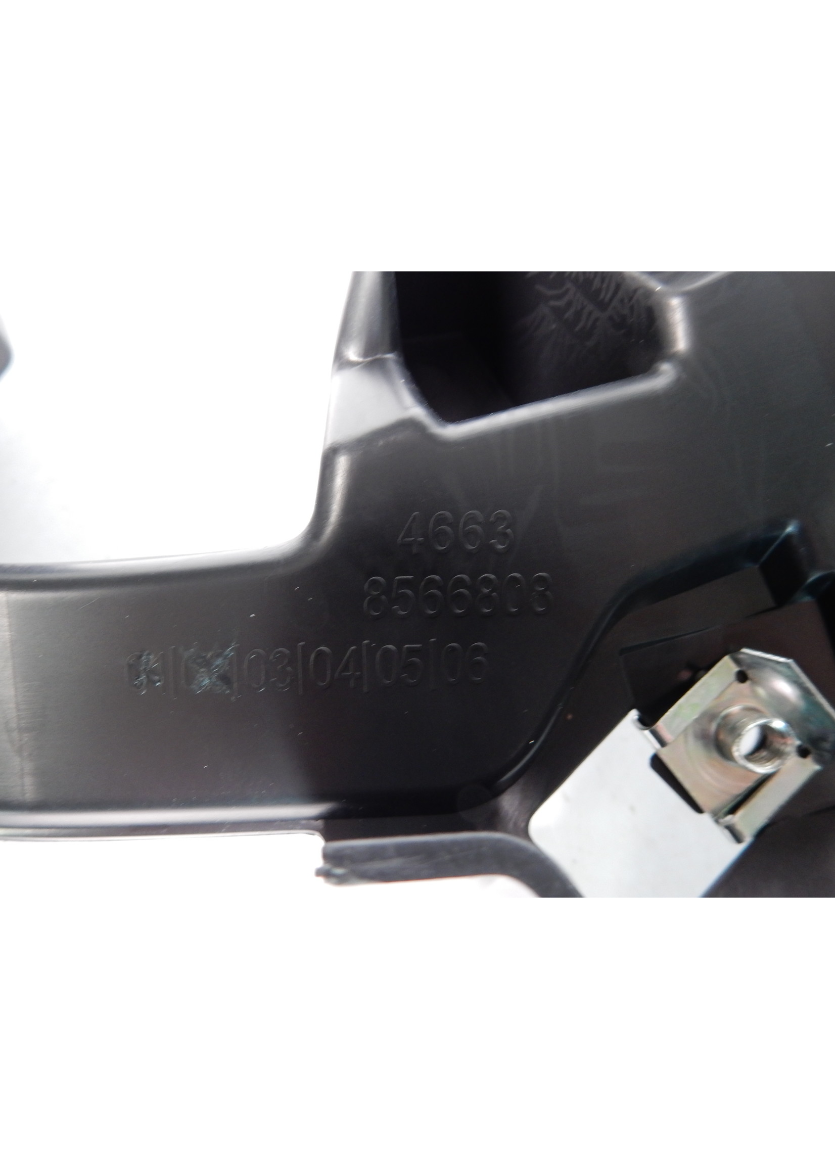 BMW BMW C 400 X Beinschild unten / 46638566808