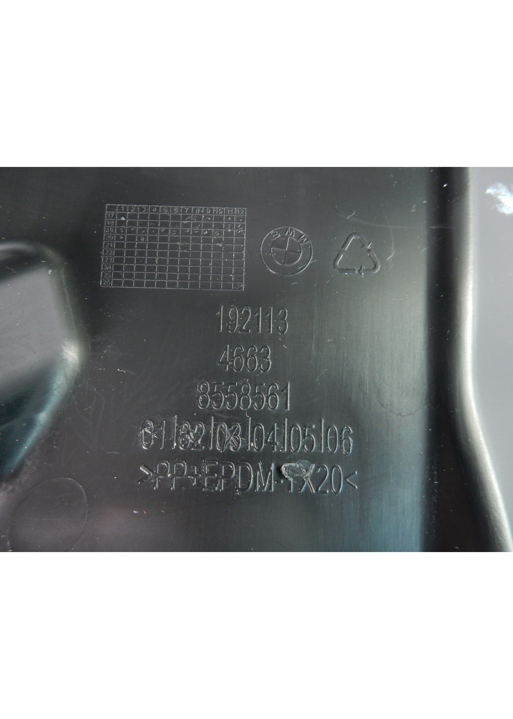 BMW BMW C 400 X Radiateurafdekplaat / 46638558561