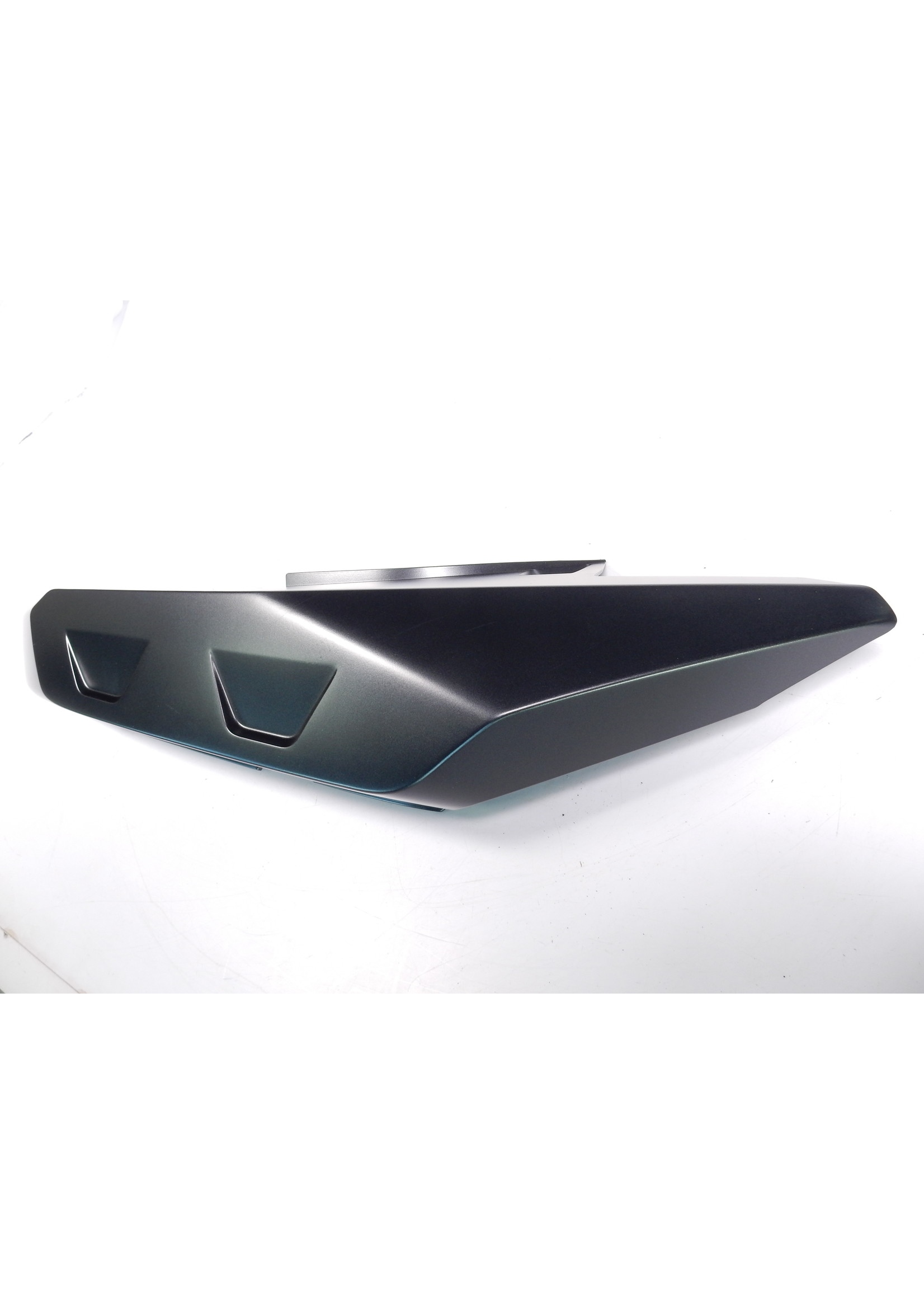 BMW BMW C 400 X Gepäckfachblende links / 46638558595