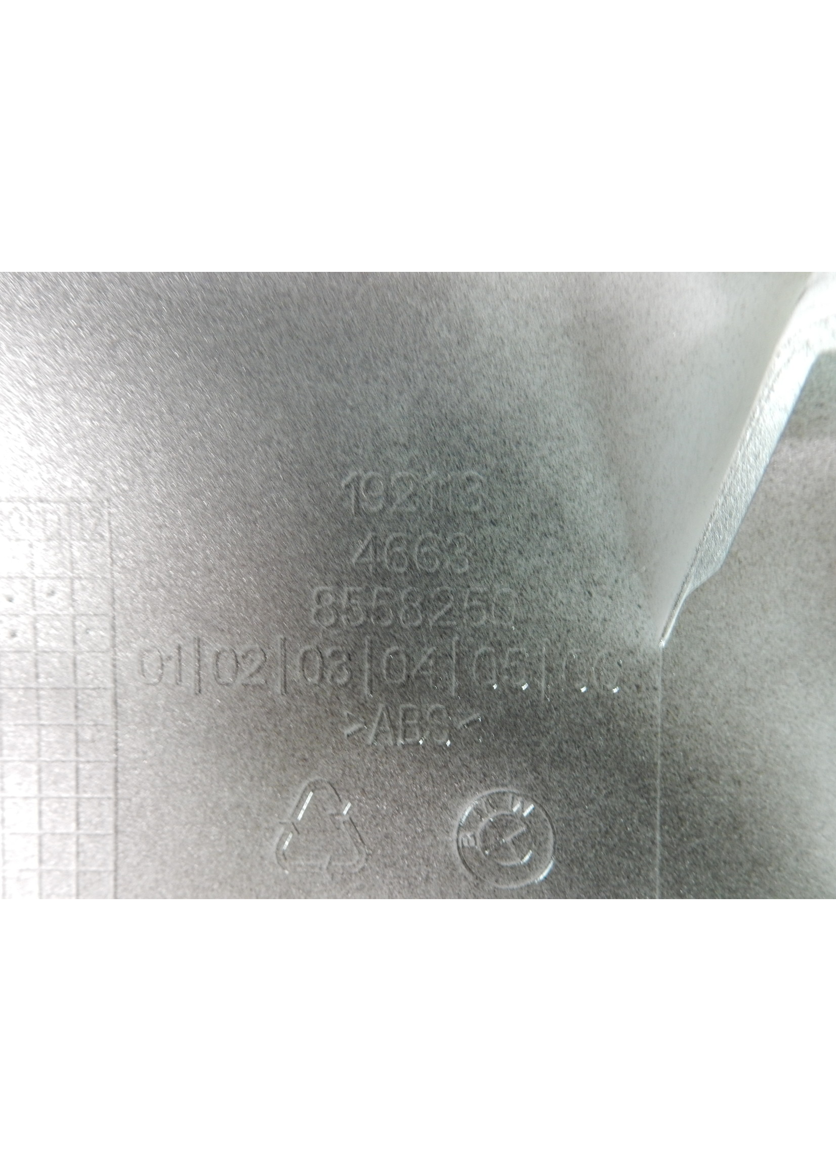 BMW BMW C 400 X Seitenverkleidung vorn oben rechts / 46638558250