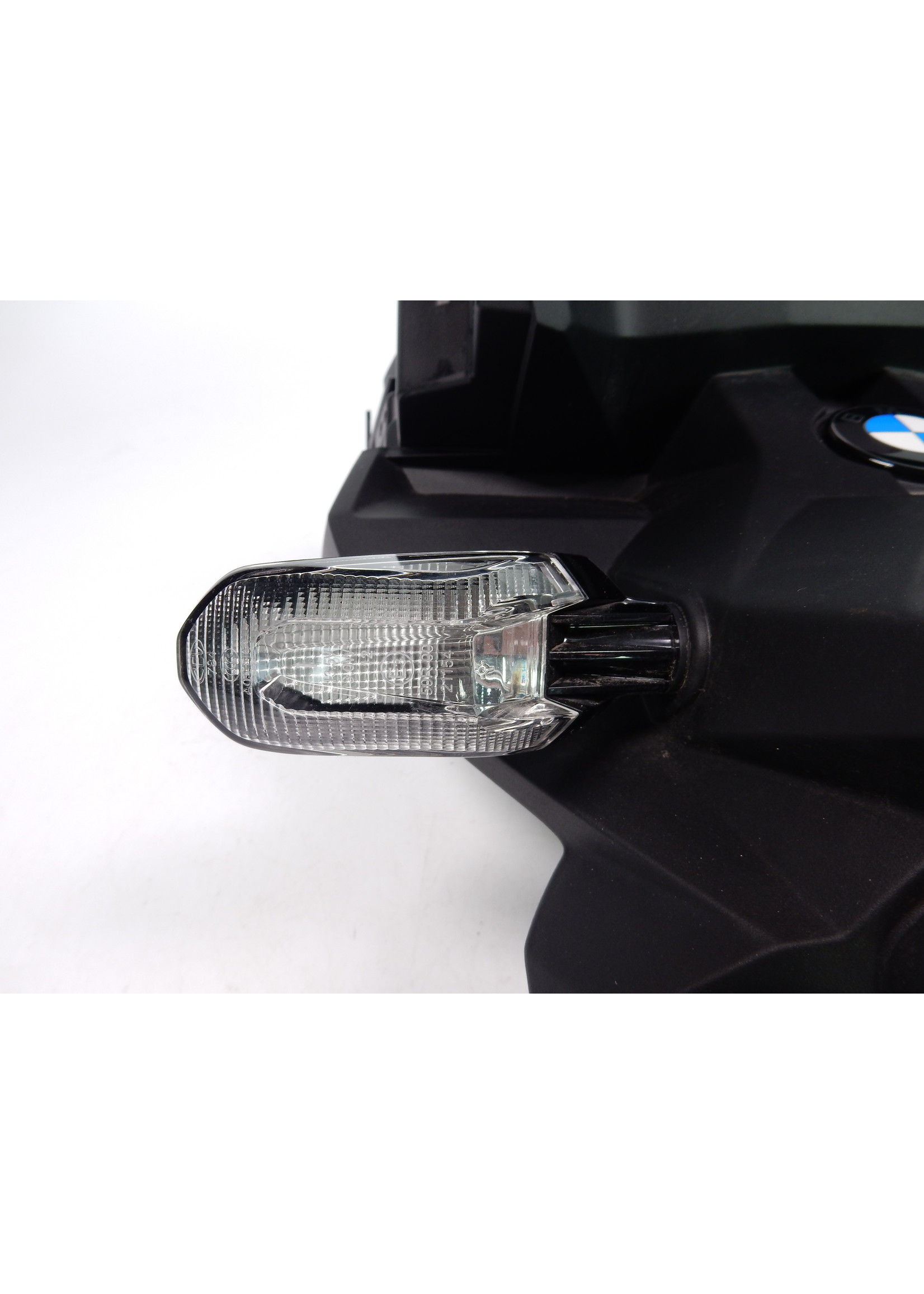 BMW BMW C 400 X Kennzeichenträger / Plakette D=45MM / LED-Blinkleuchte hinten / LED-Heckleuchte / 46628558228 / 31427708518 / 63138558692 / 63218558691