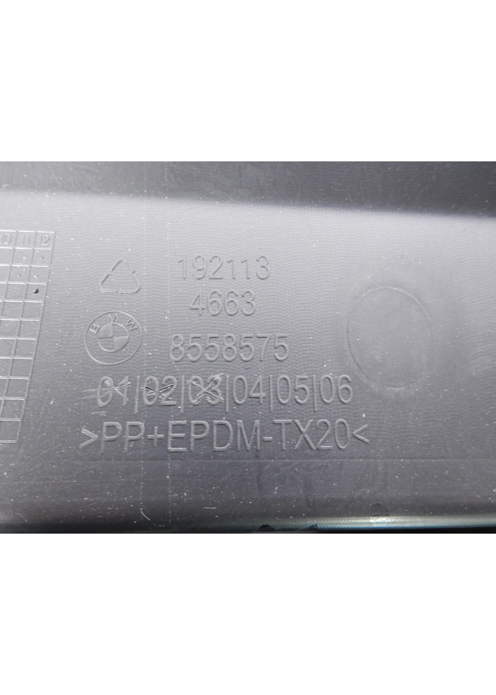 BMW BMW C 400 X Trittbrett links / 46638558575