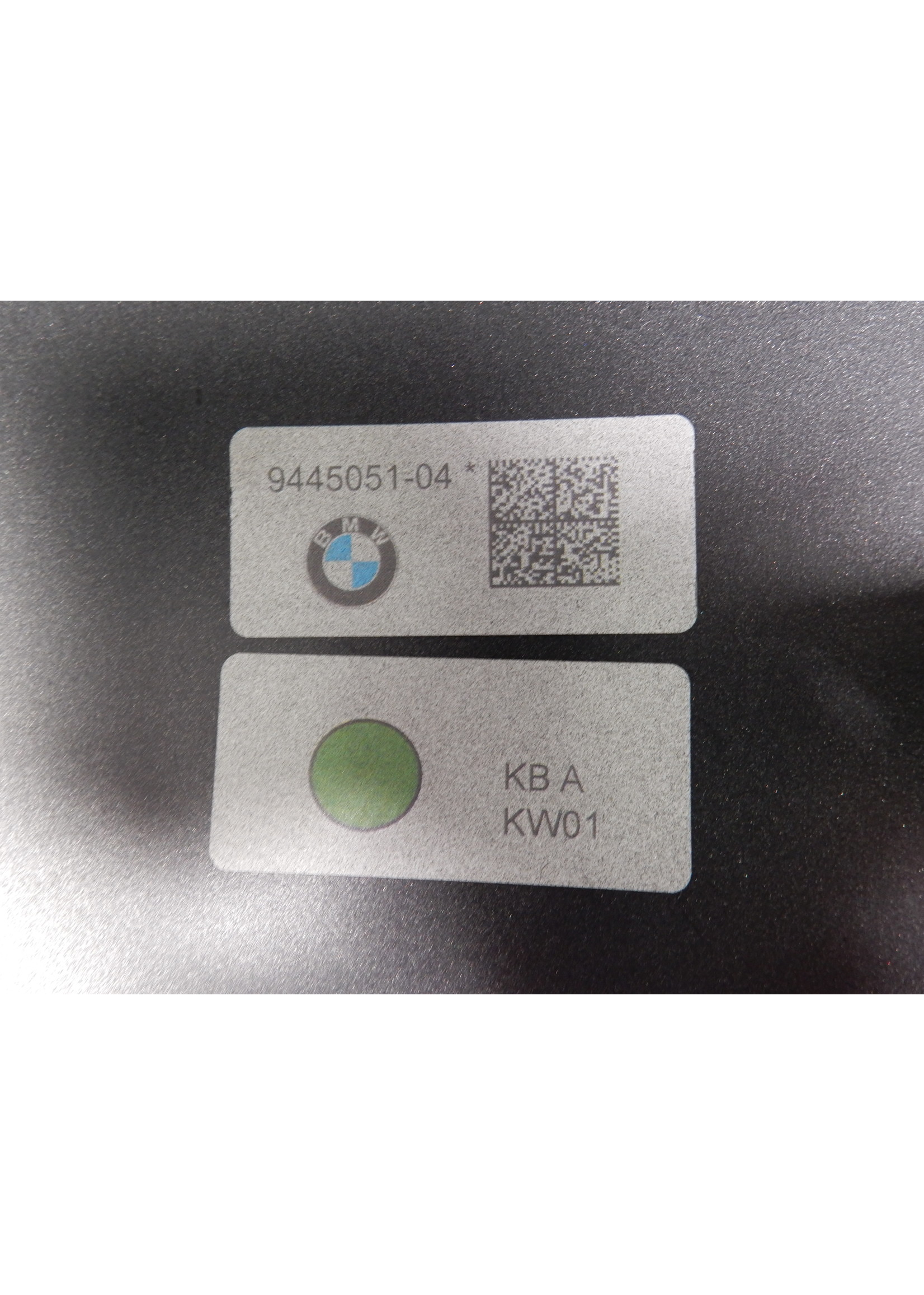 BMW BMW R18 Classic Seitendeckel links MANHATTAN MET. / Schriftzug Seitendeckel links / 46637925209 / 46639829365