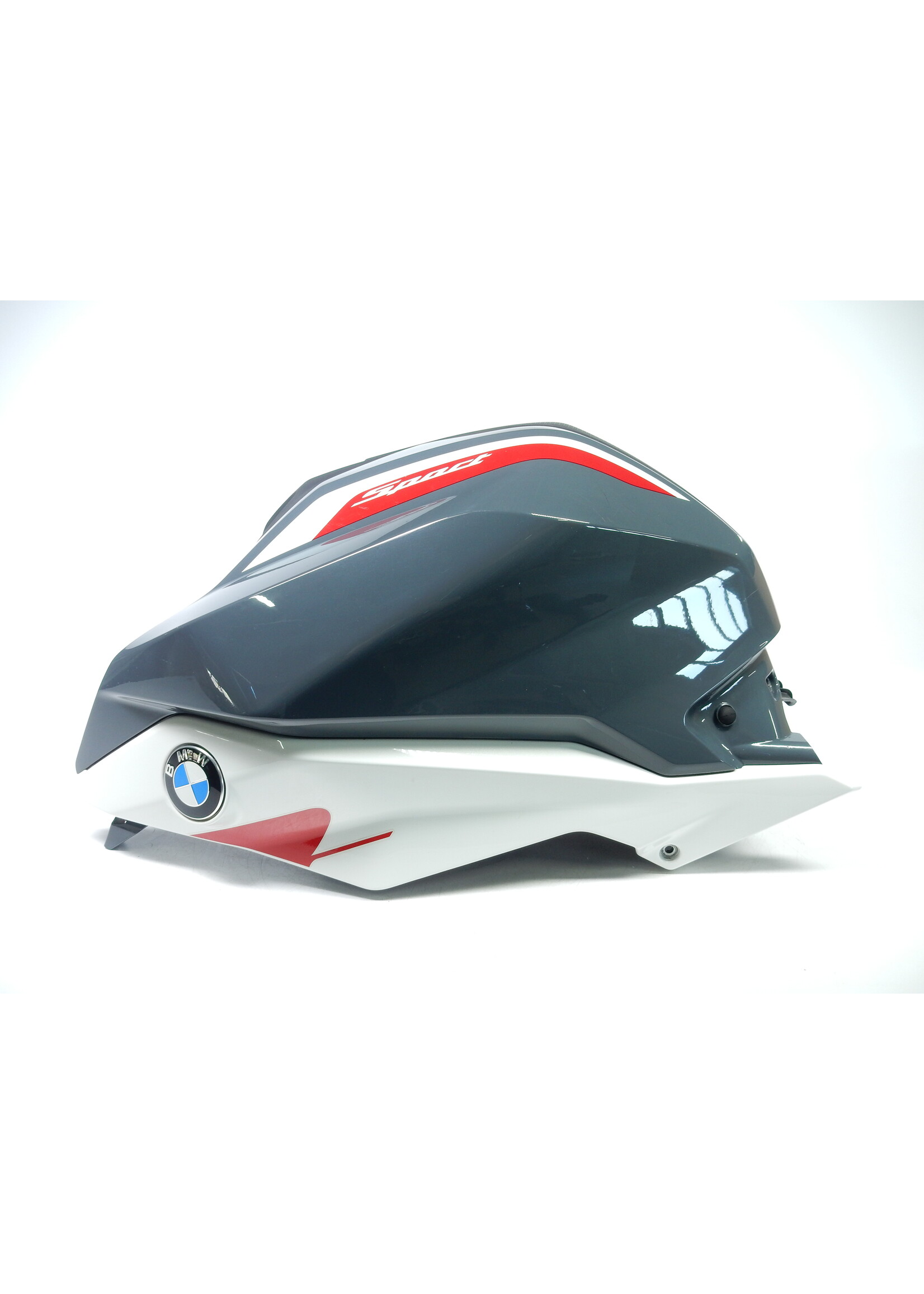 BMW BMW G 310 R Tank cover, middle / Tank trim panel, left / Tank trim panel, right / Plaque holder, left / Plaque holder, right / 46638556775 / 46637922115 / 46637922116 / 46637922119 / 46637922120