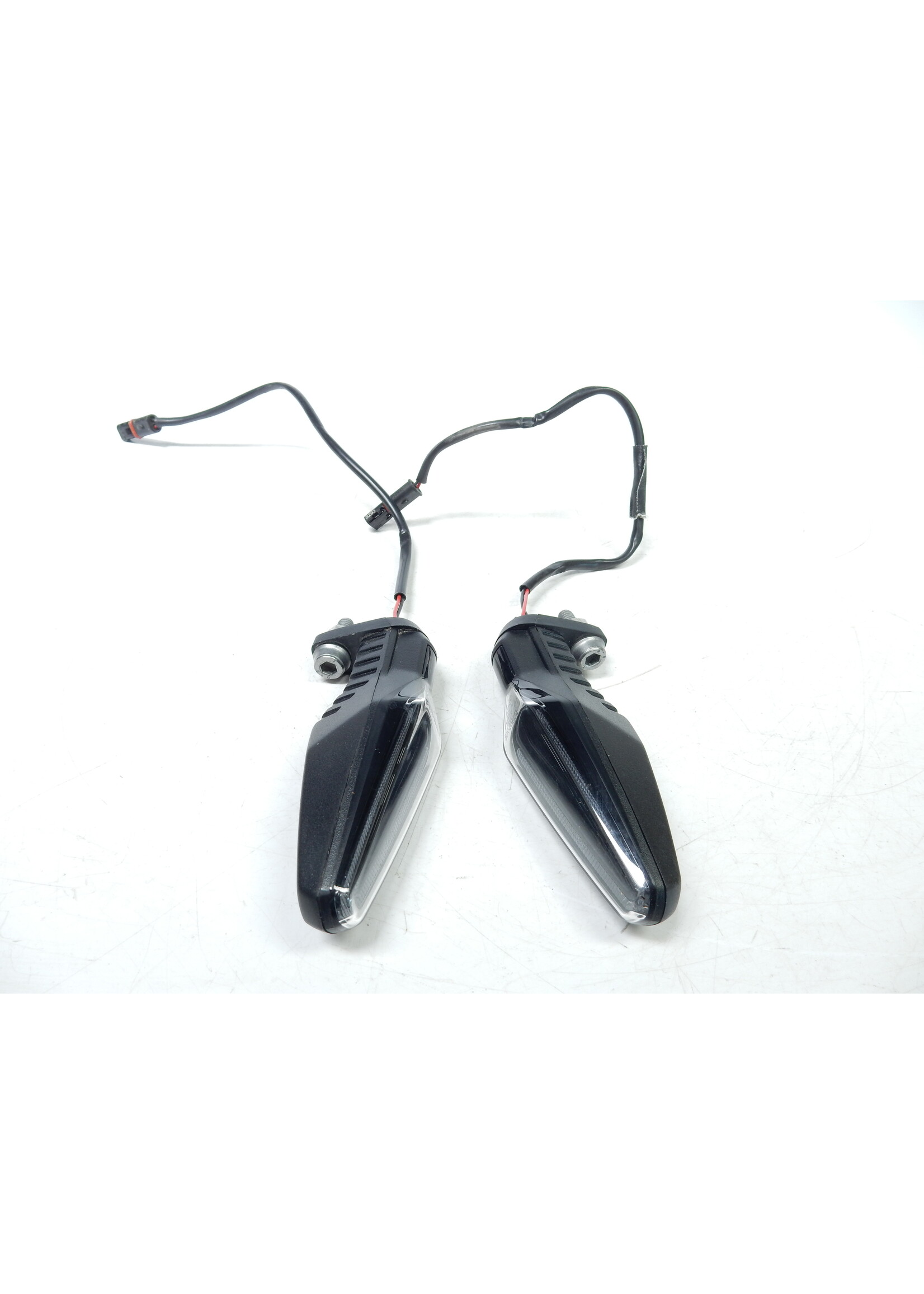 BMW BMW G 310 R LED turn indicator / 63138557188