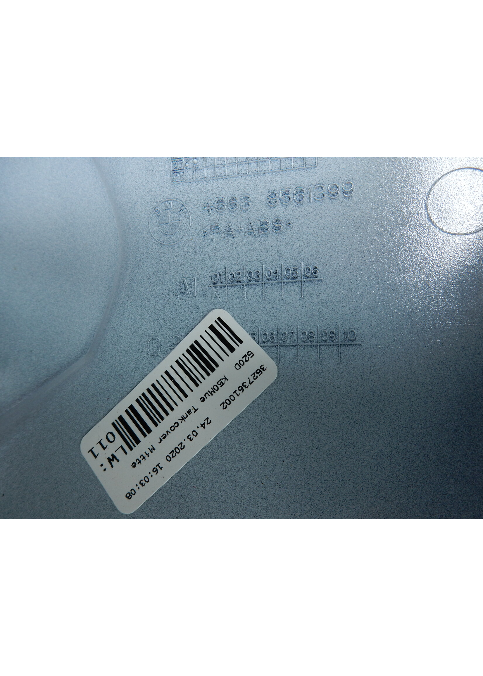 BMW BMW R 1250 GS Tankabdeckung Mitte YN2E white/blue/red / 46638409247 / 46638561399