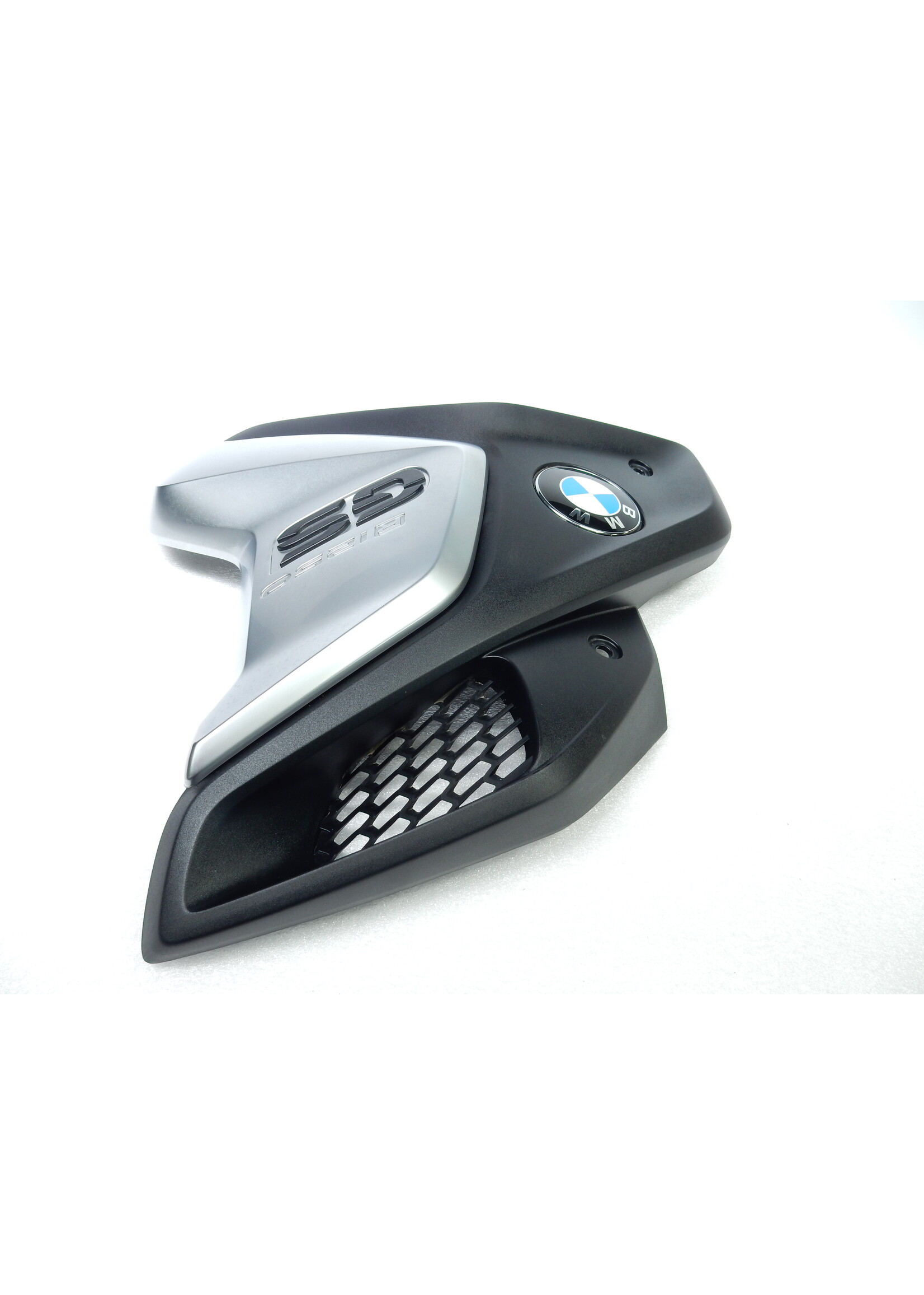 BMW BMW R 1250 GS Cover, intake snorkel, right / Plaque D=70MM / Radiator cowl with inscription right / 46638556656 / 51147721222 / 46638392882