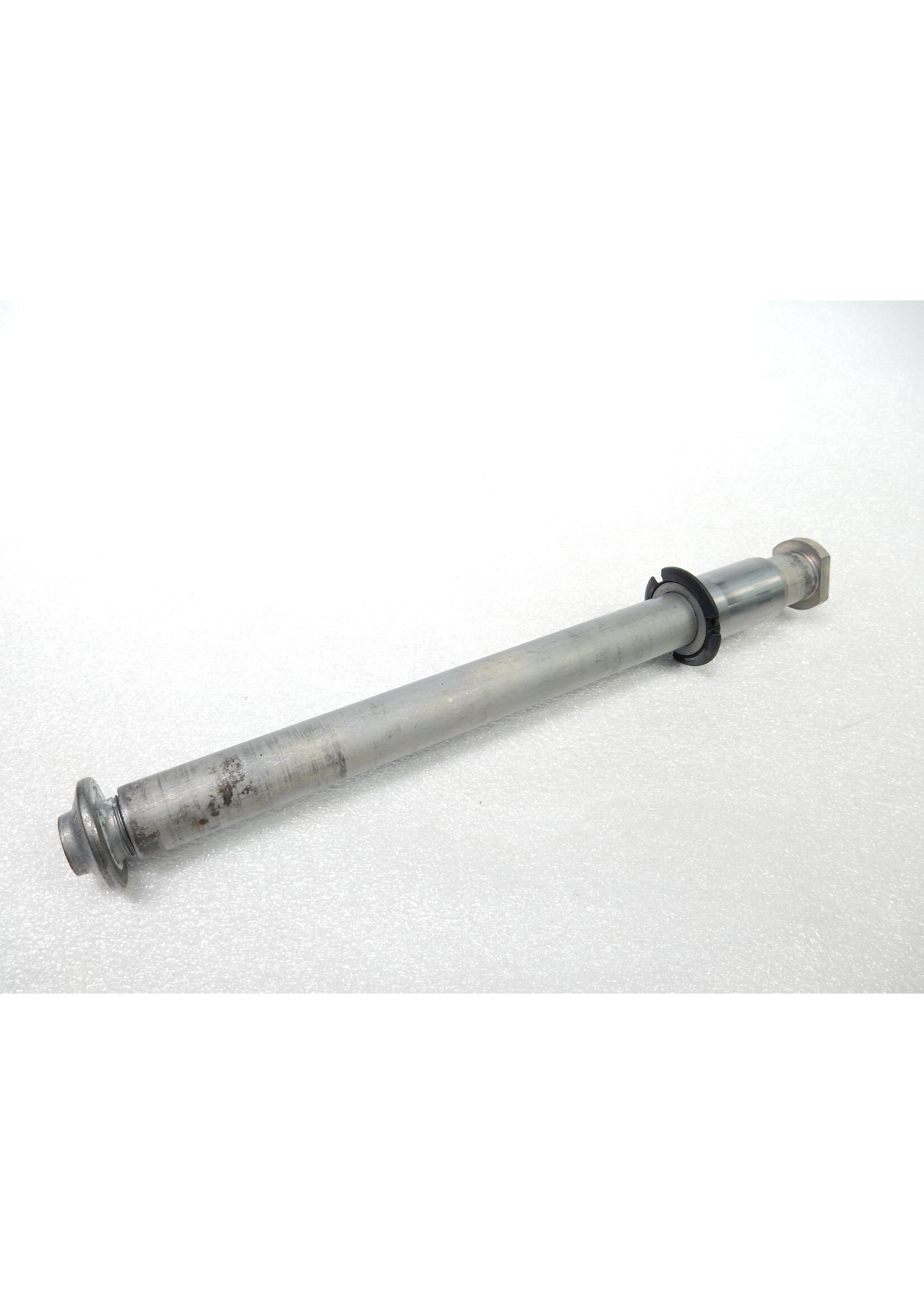 BMW BMW F 900 R Schwingenachse / 33358389086