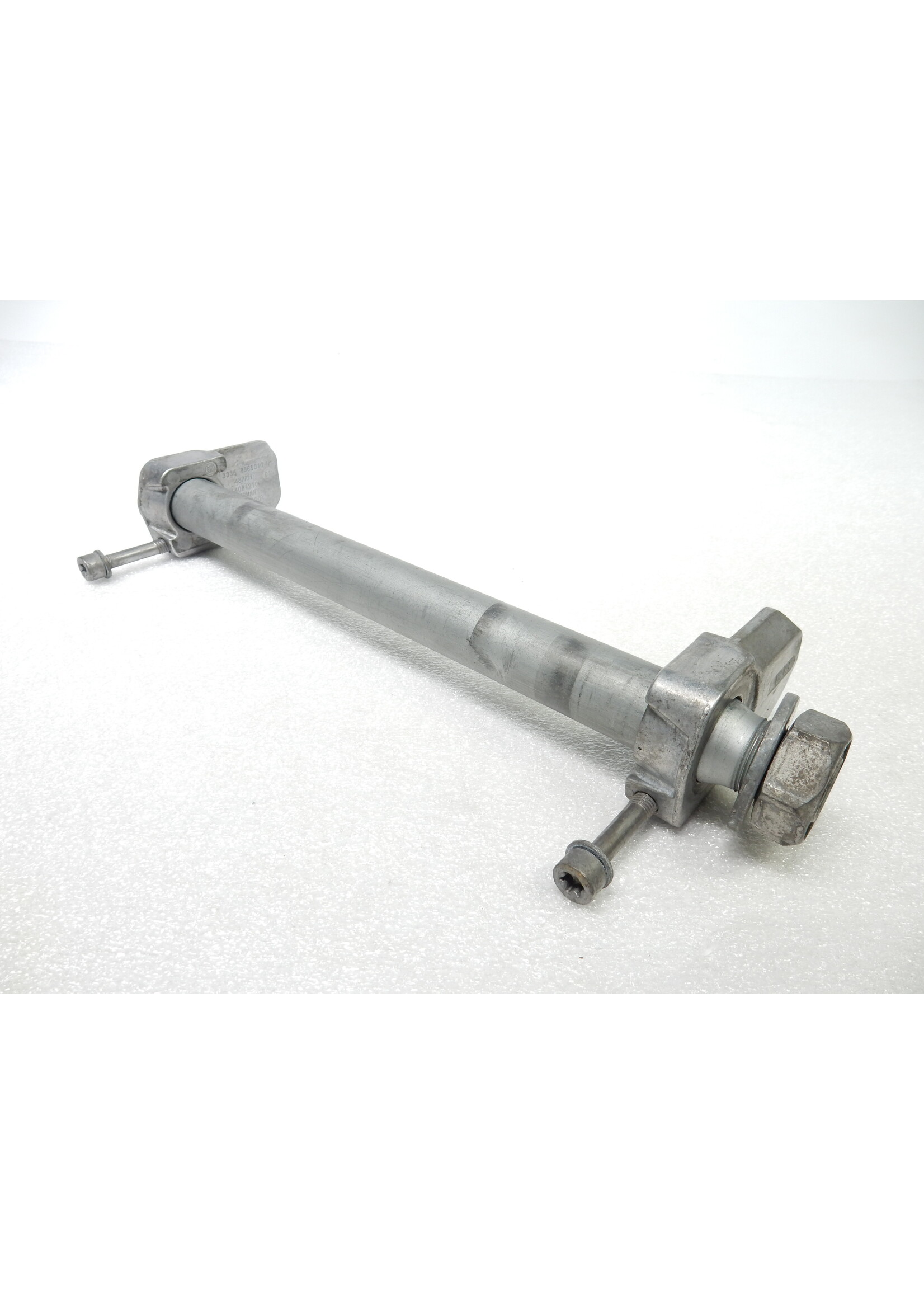 BMW BMW F 900 R Achtervorkas / Kettingspanner rechts / links / 33177718528 / 33358565009 / 33358565010