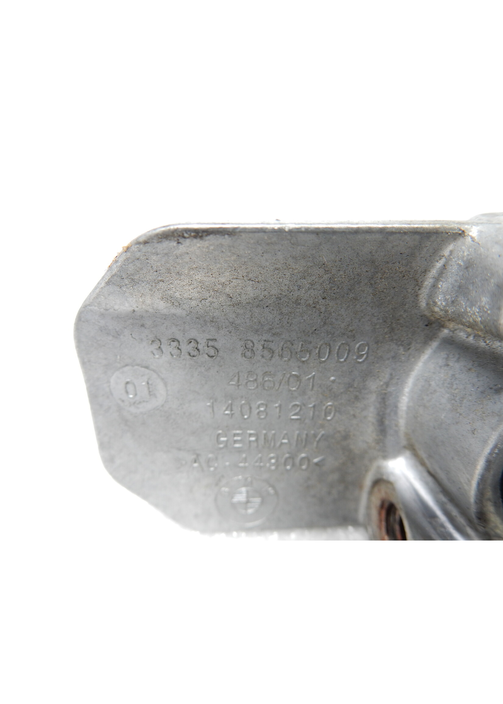 BMW BMW F 900 R Steckachse hinten / Kettenspanner rechts / links / 33177718528 / 33358565009 / 33358565010