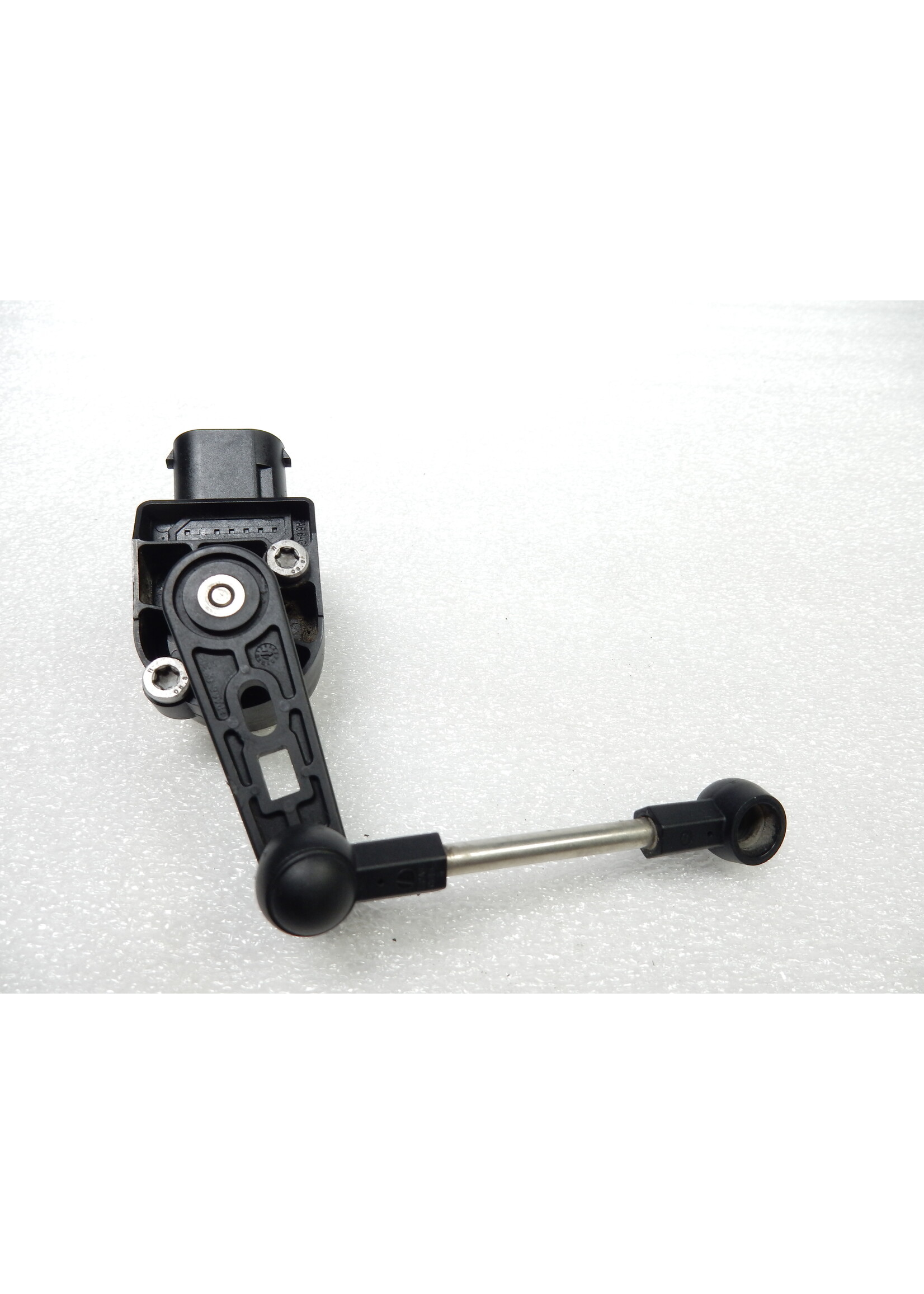 BMW BMW R 1200 GS / R 1250 GS Hoogtesensor / Reactie-arm  voor / 37146870000 / 31488520508 / 6870000 / 8520508