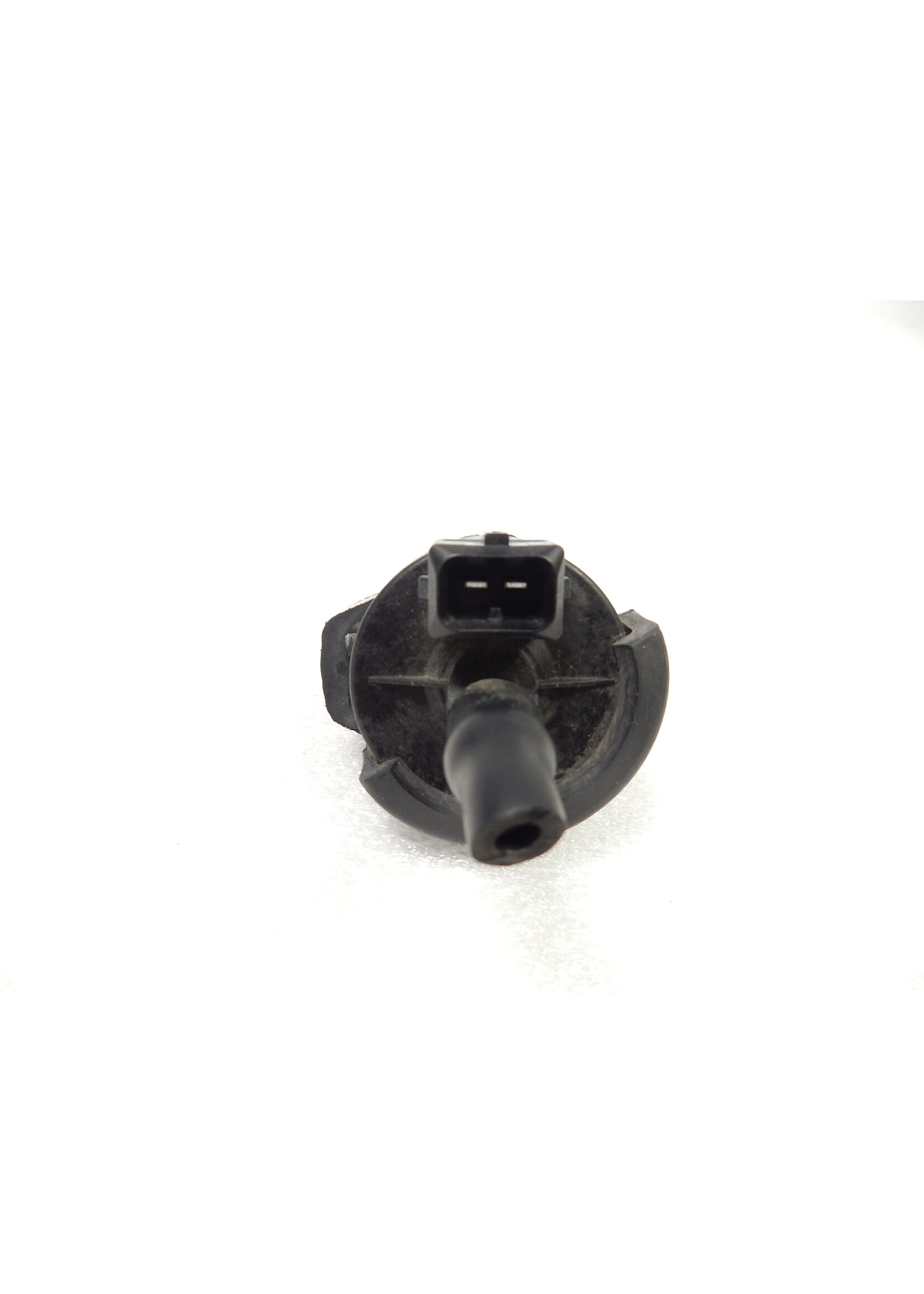 BMW BMW R 1200 GS Fuel tank breather valve / Bracket ventilation valve / 13901465030 / 13901734443 / 1465030 / 1734443