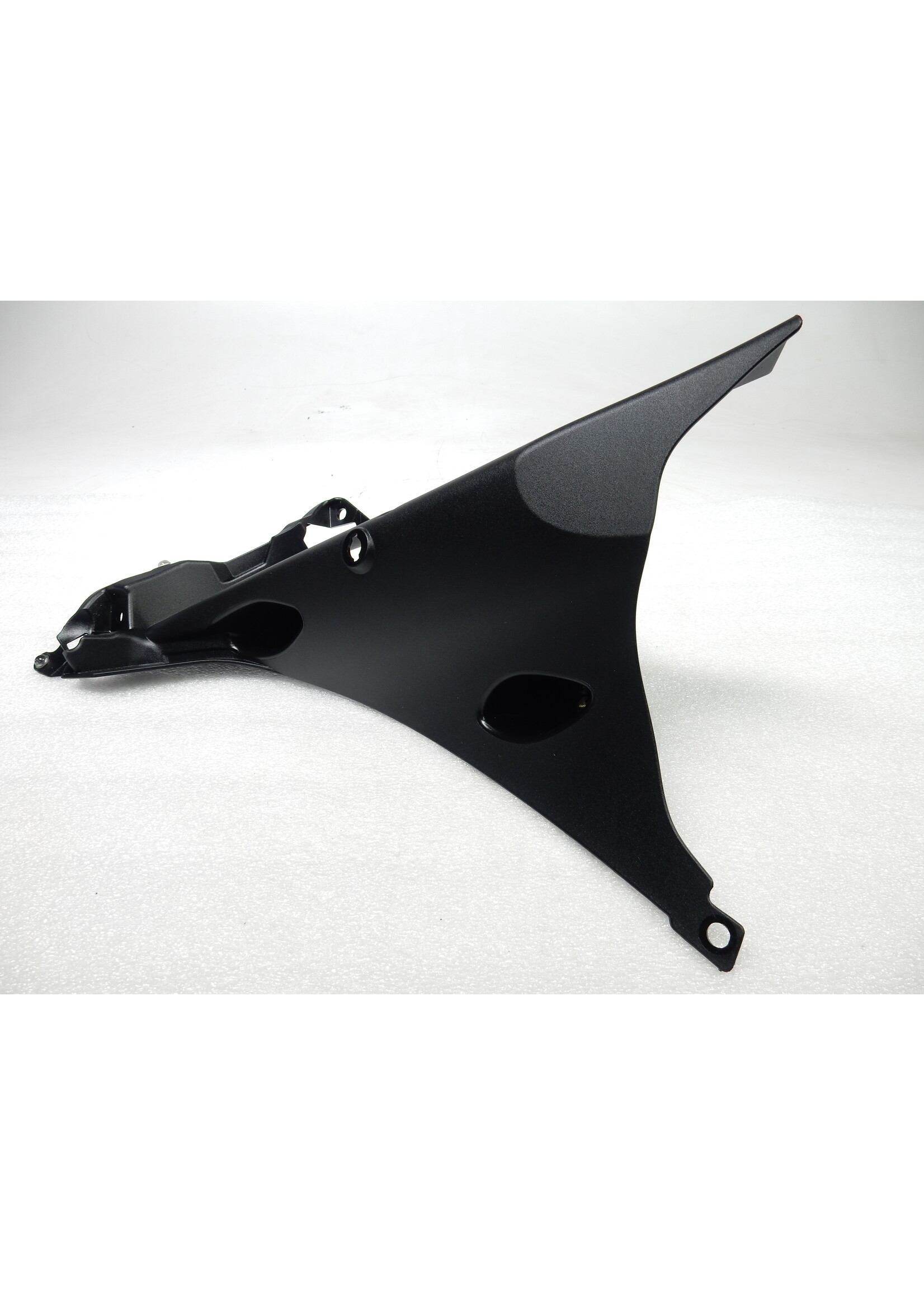 BMW BMW R1250 RT Luchttoevoer rechts / 46638394446 / 8394446