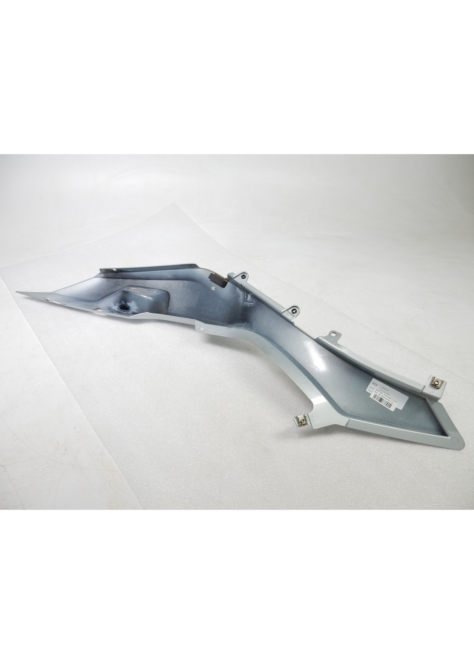 BMW BMW R1250 RT Rear lateral part, right silver / 46638533578 / 8533578