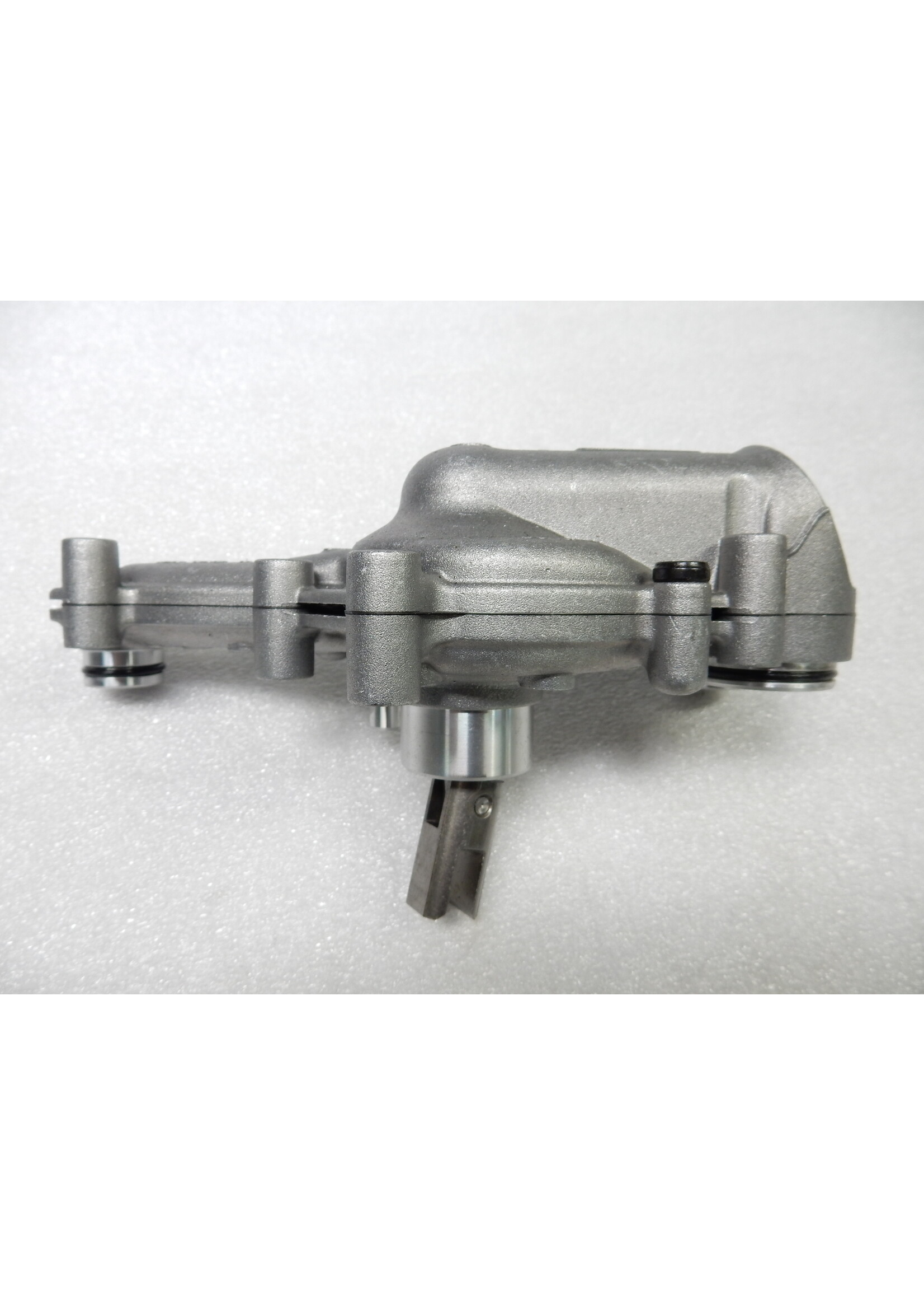 BMW BMW R1250 RT Waterpomp / 11518529879 / 8529879