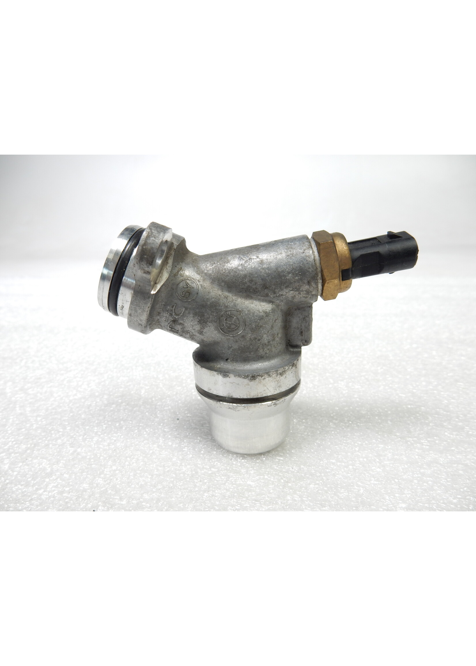 BMW BMW R1250 RT Koelvloeistofpoort / 11118530168 / 8530168