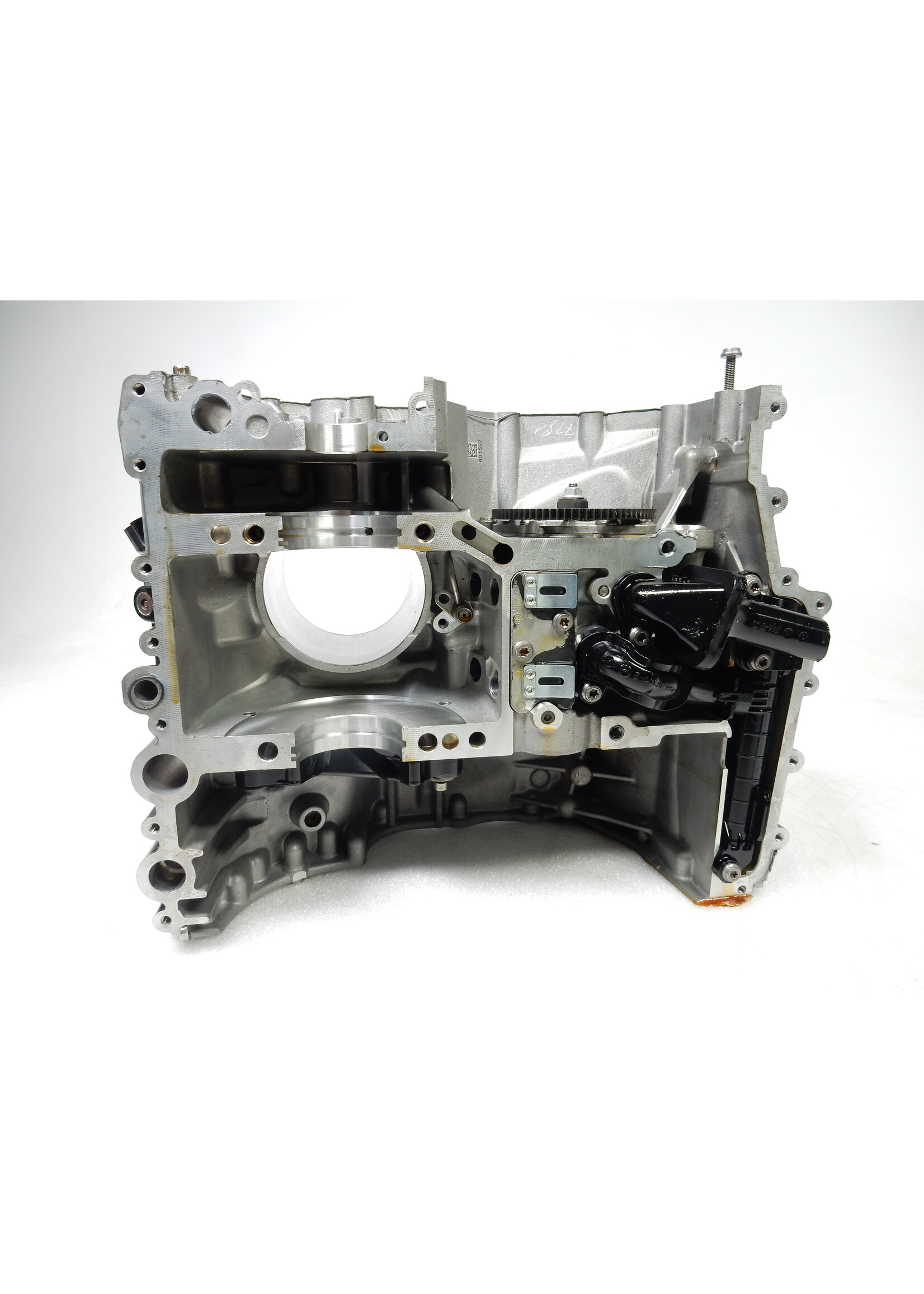 BMW BMW R1250 RT Crankcase left / Oil pump / Intake snorkel / 11118358615 / 8358713 / 11418394439 / 8394439 / 11418394434 / 8394434