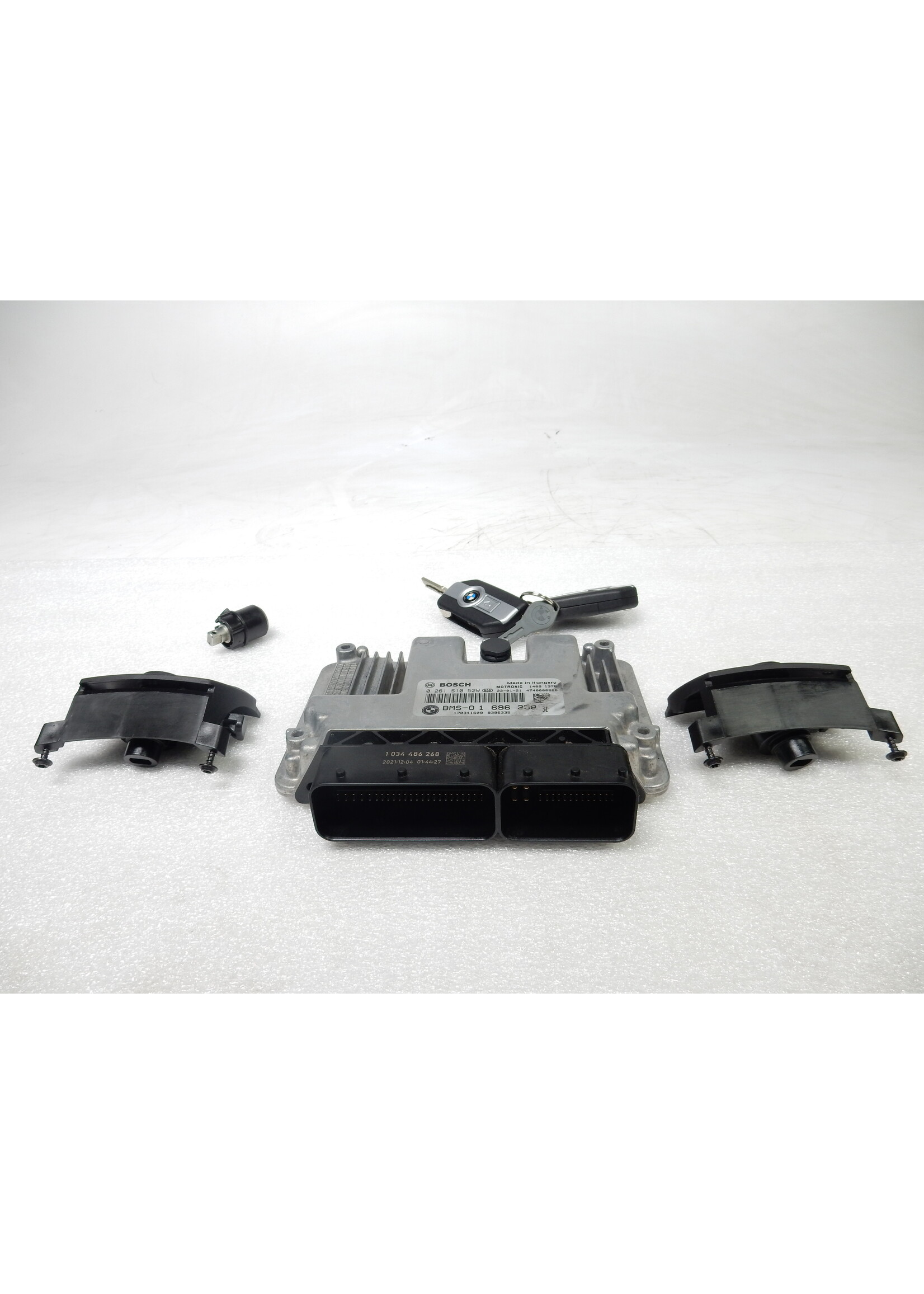 BMW BMW R1250 R Funkschlüssel Keyless Ride / Steuergerät / Schliesszylinders koffer / 66127105695 / 7105695 / 8396335