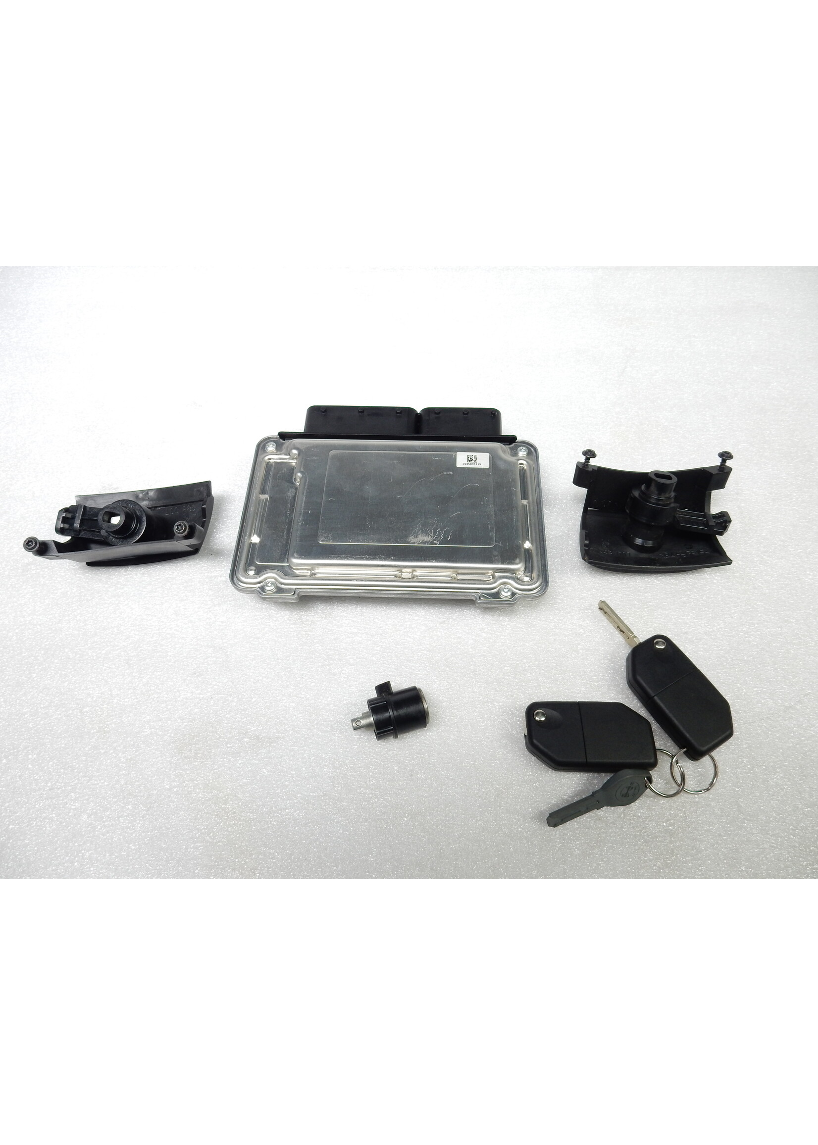 BMW BMW R1250 RT Radiografische sleutel Keyless Ride /  Stuurtoestel / Slotcilinders koffer / 66127105695 / 7105695 / 8396335