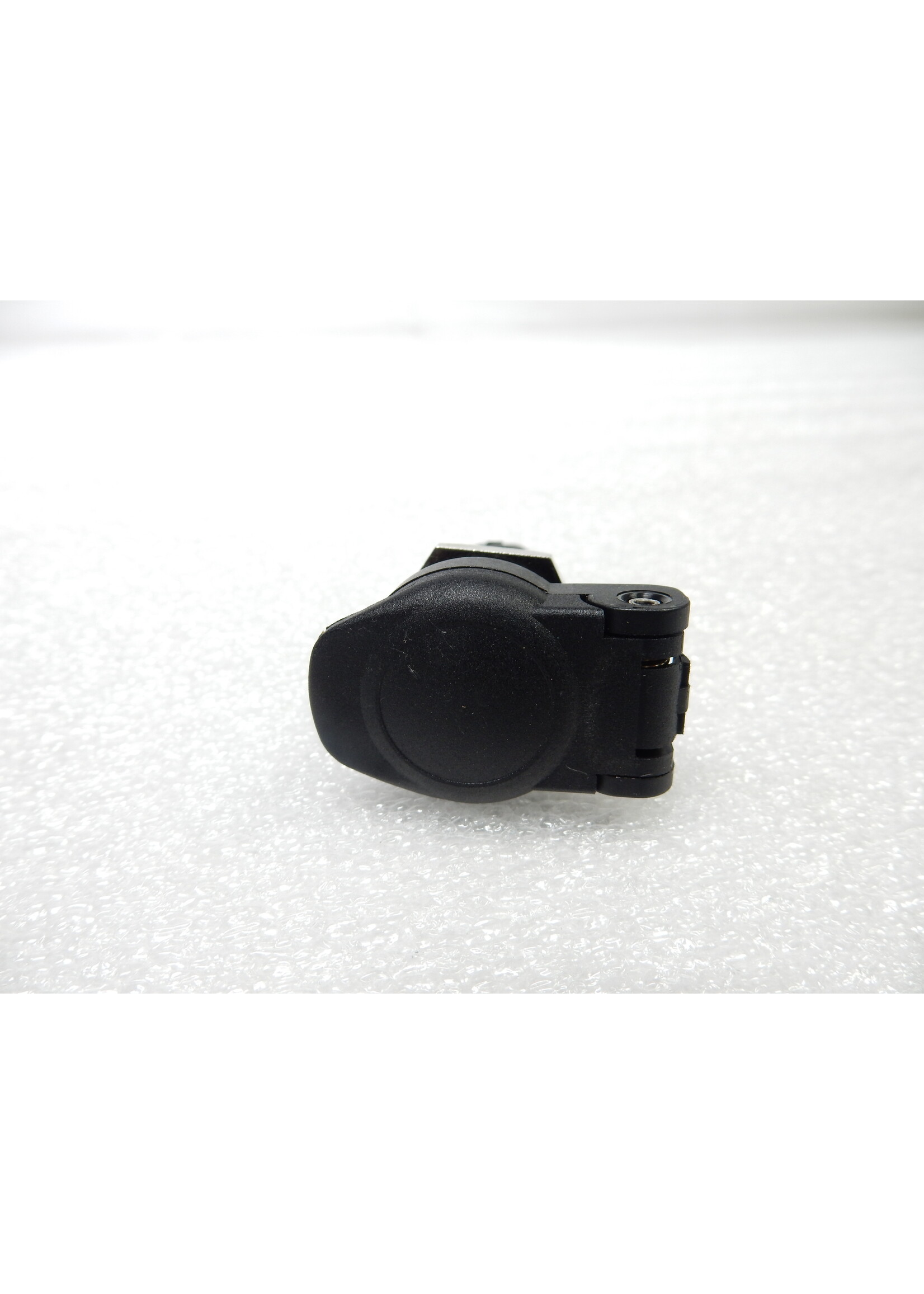 BMW BMW F 900 R Steckdose / 61347714741 / 7714741