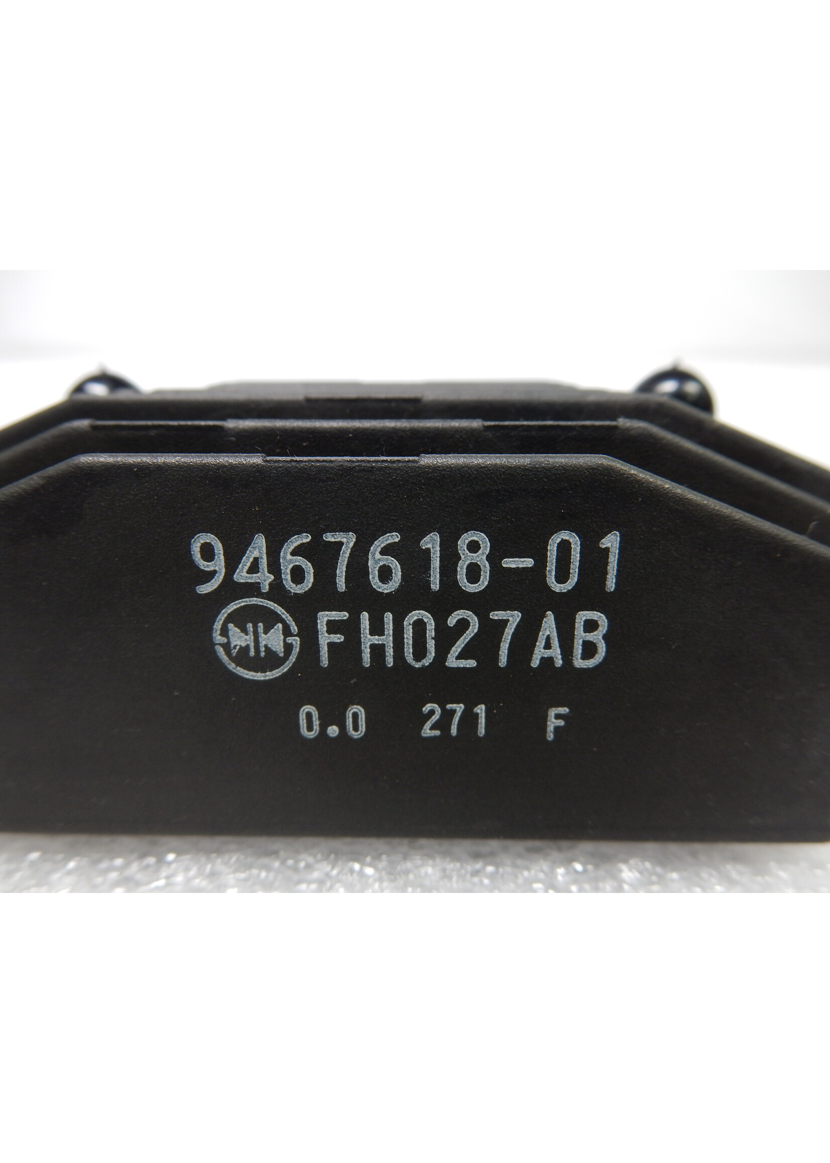 BMW BMW F 900 R Alternator regulator / 12319467618 / 9467618 / 12318356927 / 8356927