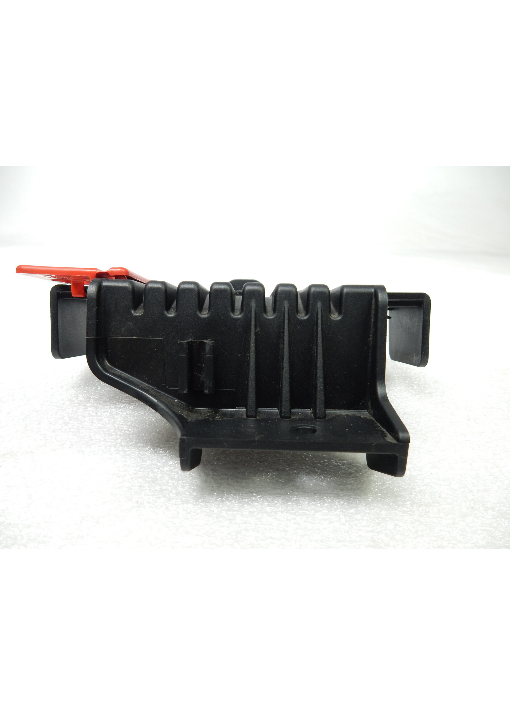 BMW BMW F 900 R Batteriehalter / 61218404130 / 8404130