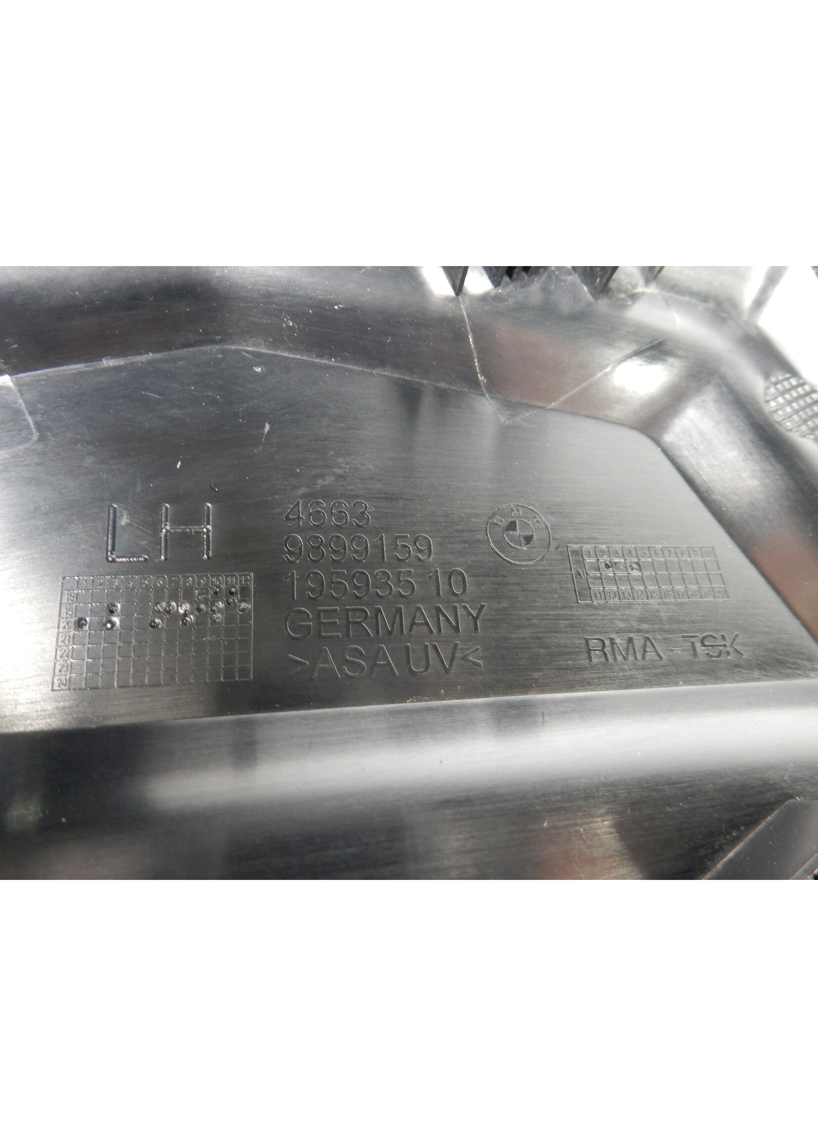 BMW BMW F 900 R Rahmenblende links / 46639899159 / 899159