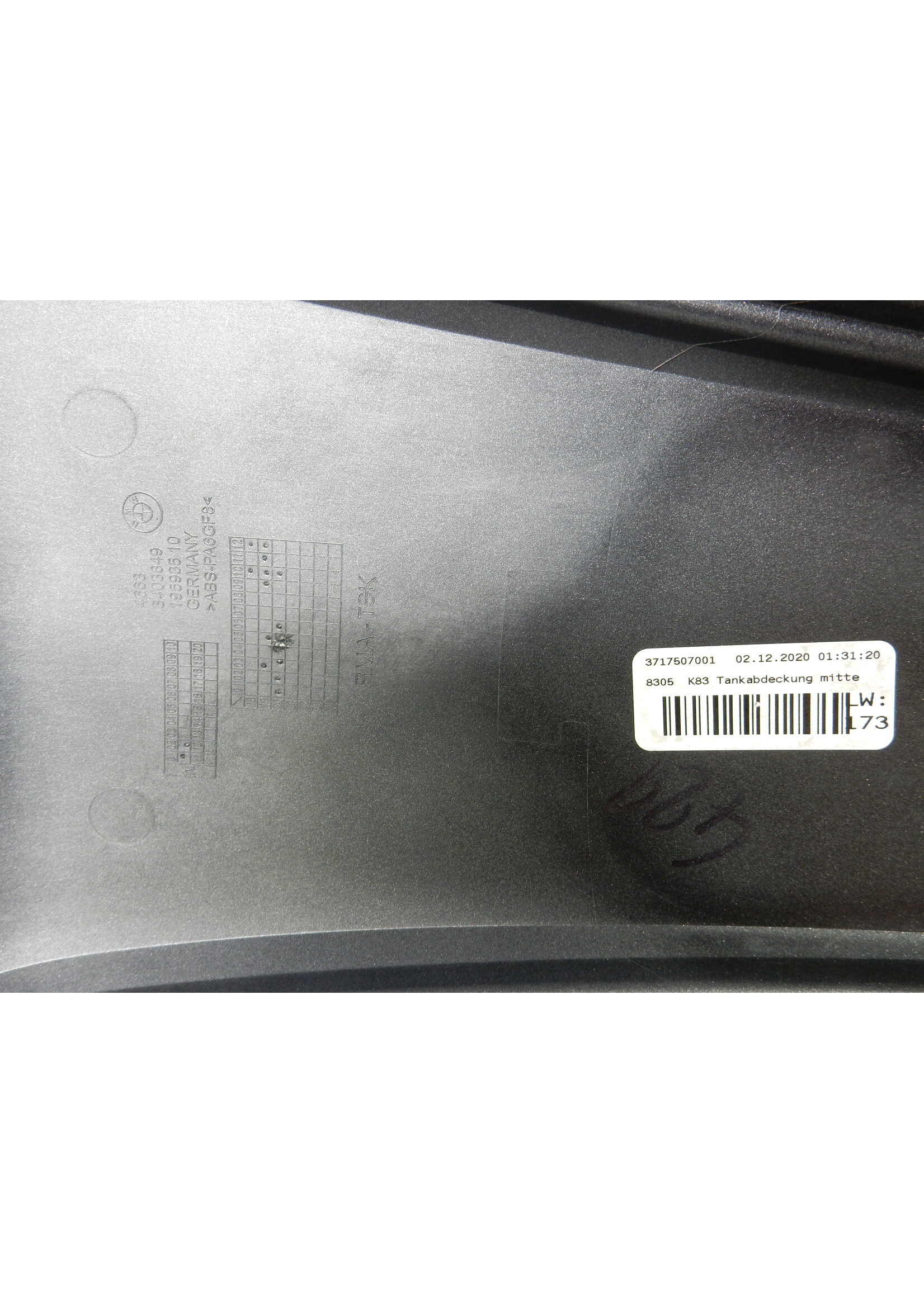 BMW BMW F 900 R SanMarino blue Tank cover, middle GRANIT-GREY / 46639444536 / 9444536 / 46638403849 / 8403849