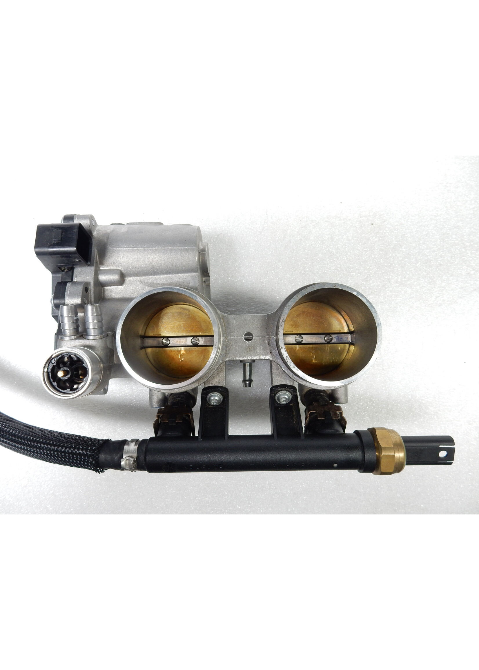 BMW BMW F 900 R Drosselklappenstutzen / 13548564772 / 8564772