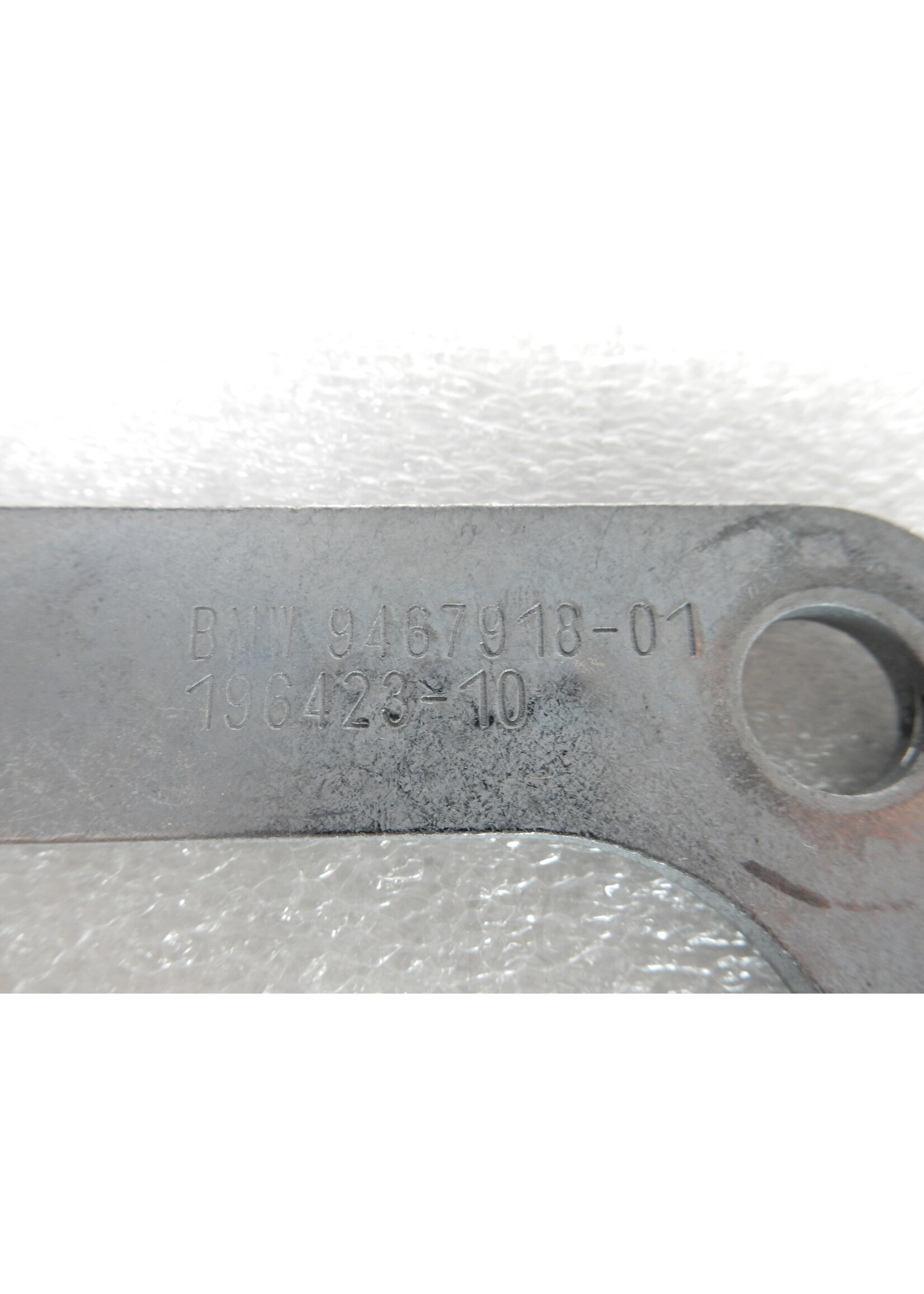 BMW BMW F 900 R Bracket, right / left rear frame / 46519467918 / 9467918 / 46519467917 / 9467917