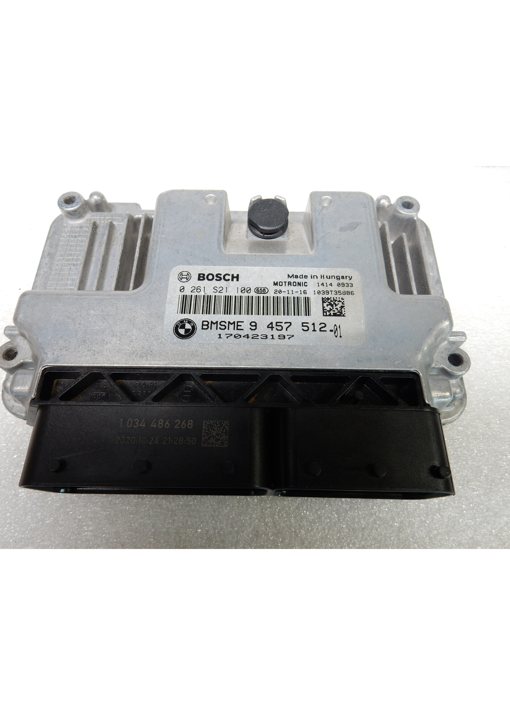 BMW BMW F 900 R Control unit / Radio-operated key Keyless Ride / Seat bench lock / Filler cap / Navigation preparation with schliesszylinder / 13619457512 / 9457512 / 16118394060 / 8394060 / 65908405300