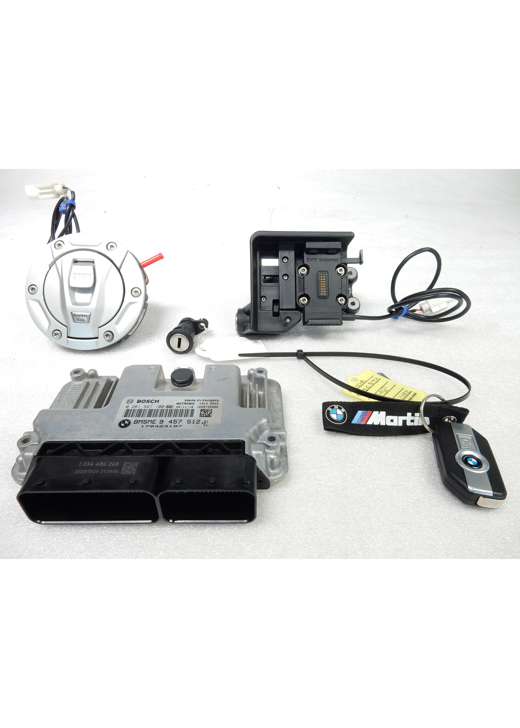 BMW BMW F 900 R Steuergerät / Funkschlüssel Keyless Ride / Sitzbankschloss / Tankdeckel / Navigationsvorbereitung mit schliesszylinder / 13619457512 / 9457512 / 16118394060 / 8394060 / 65908405300