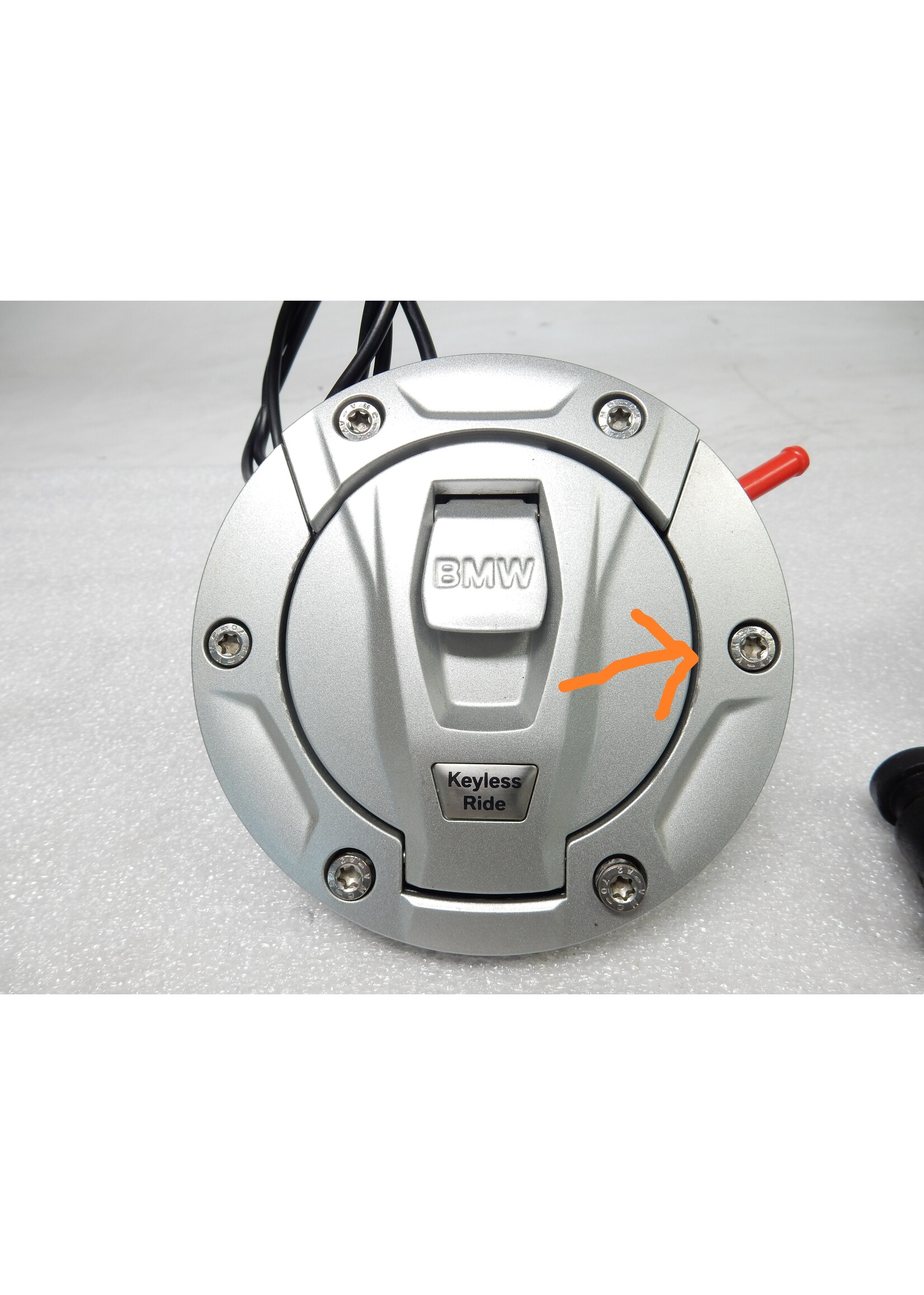 BMW BMW F 900 R Steuergerät / Funkschlüssel Keyless Ride / Sitzbankschloss / Tankdeckel / Navigationsvorbereitung mit schliesszylinder / 13619457512 / 9457512 / 16118394060 / 8394060 / 65908405300