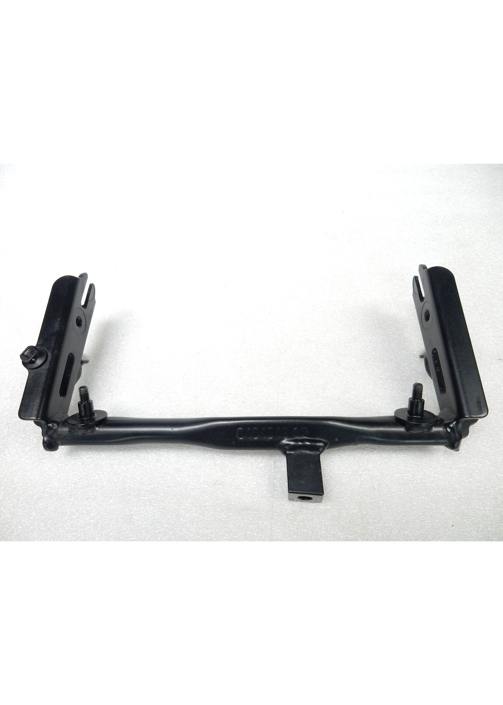 BMW BMW F 900 R Bevestiging radiateur / 46518404540 / 8404540