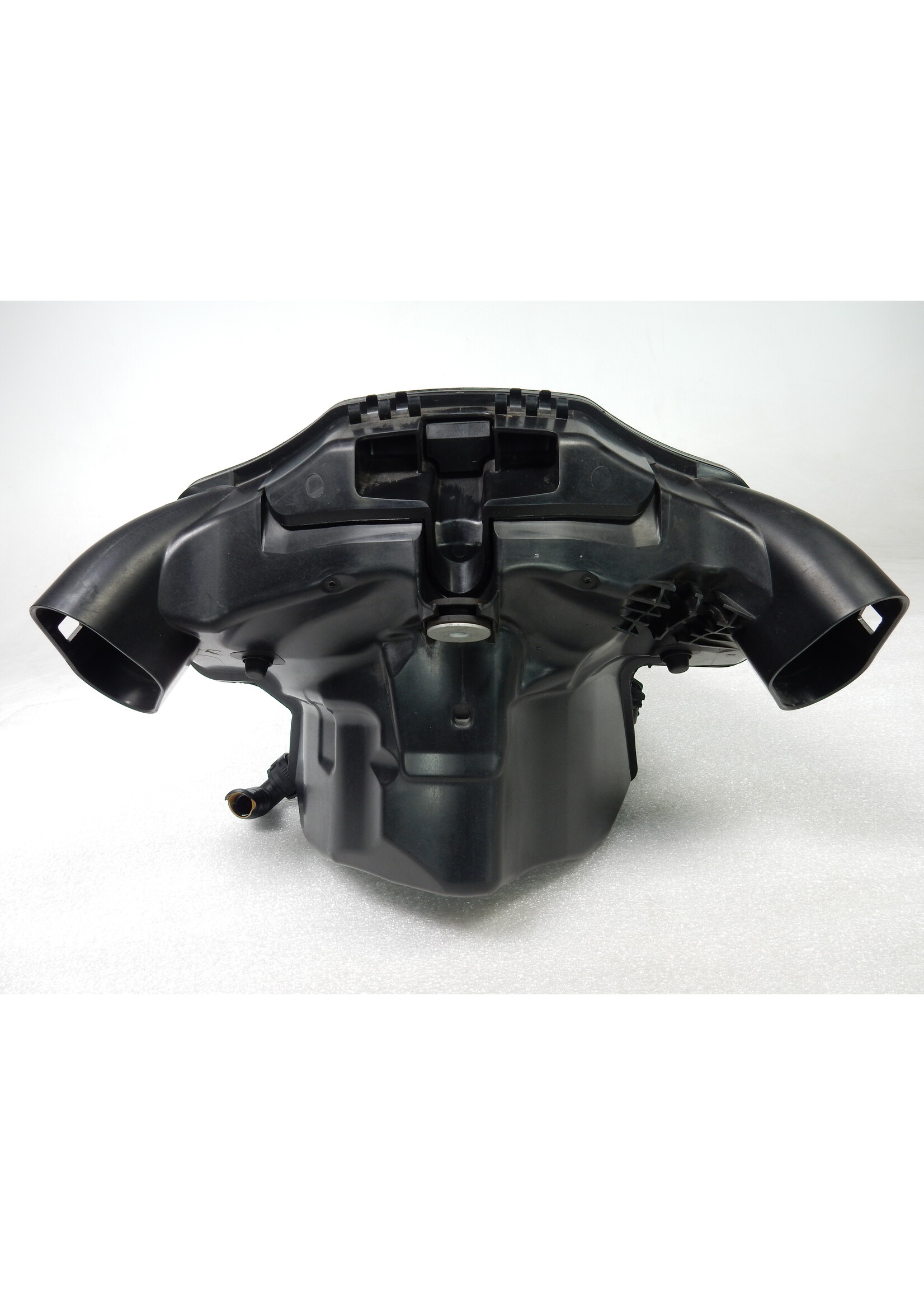 BMW BMW F 900 R Intake silencer / 13718404342 / 8404342