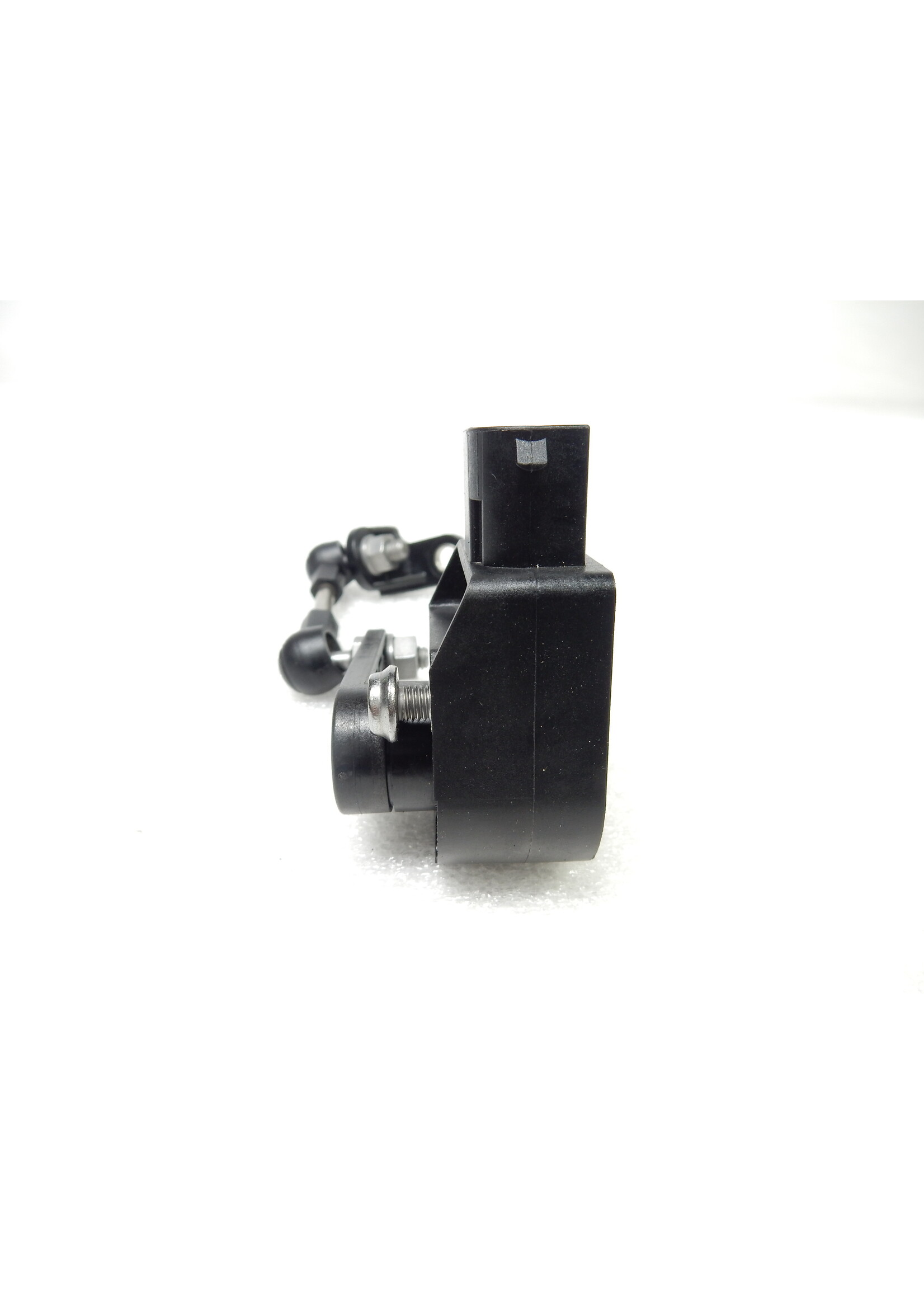 BMW BMW F 900 R Hoogtesensor / Reactie-arm / 37146870000 / 6870000 / 33548392440 / 8392440