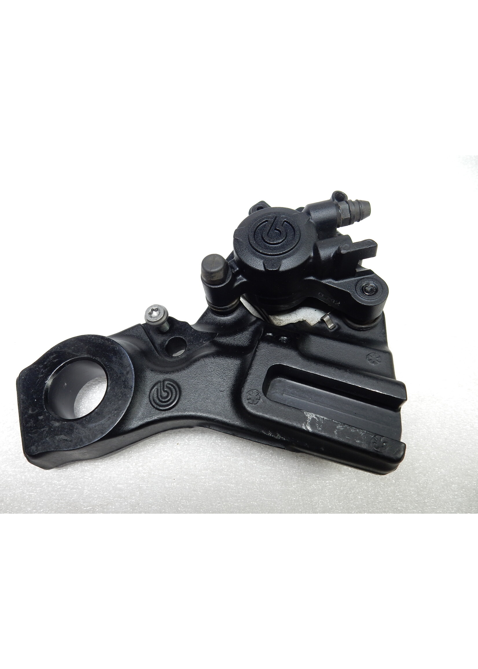 BMW BMW F 900 R Bremssattel hinten / 34219467615 / 9467615